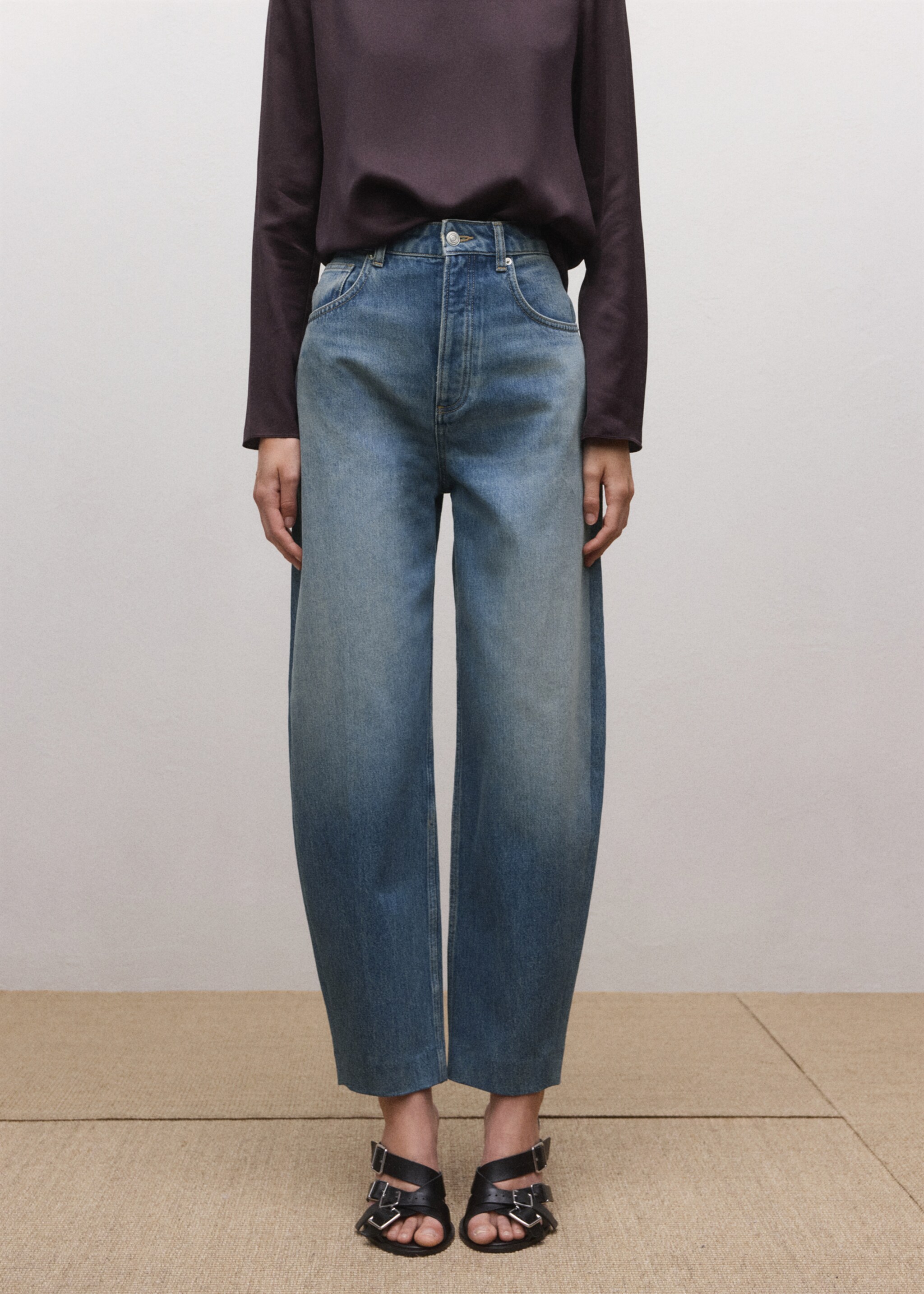 Jean balloon taille haute - Plan moyen, Bleu moyen. Ref: 27014102-00.