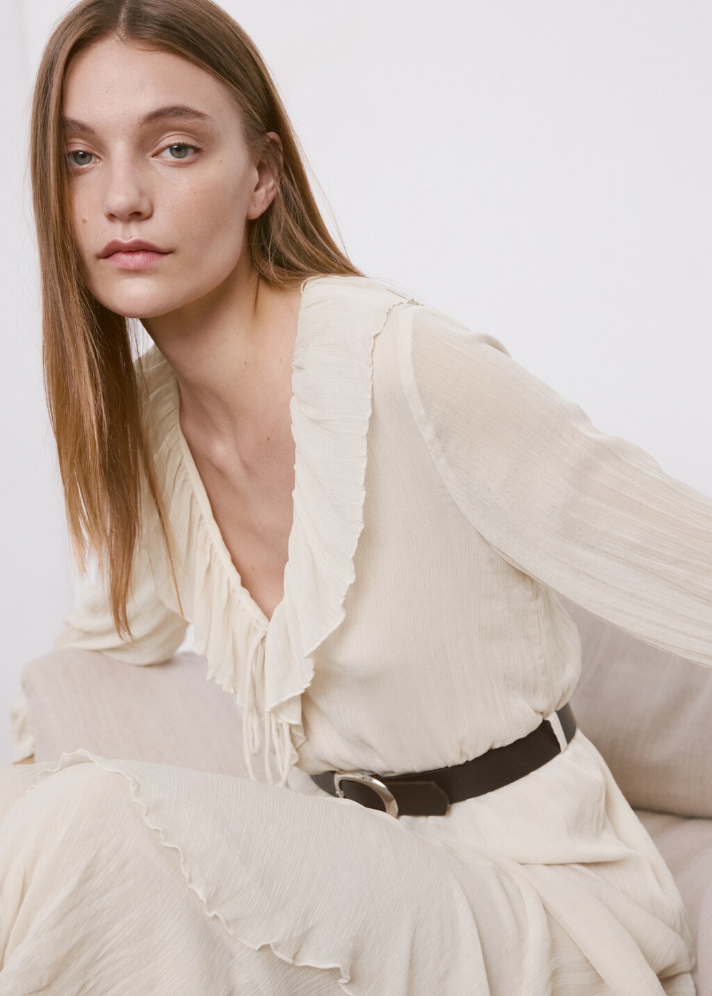Long ruffled dress - image 5
