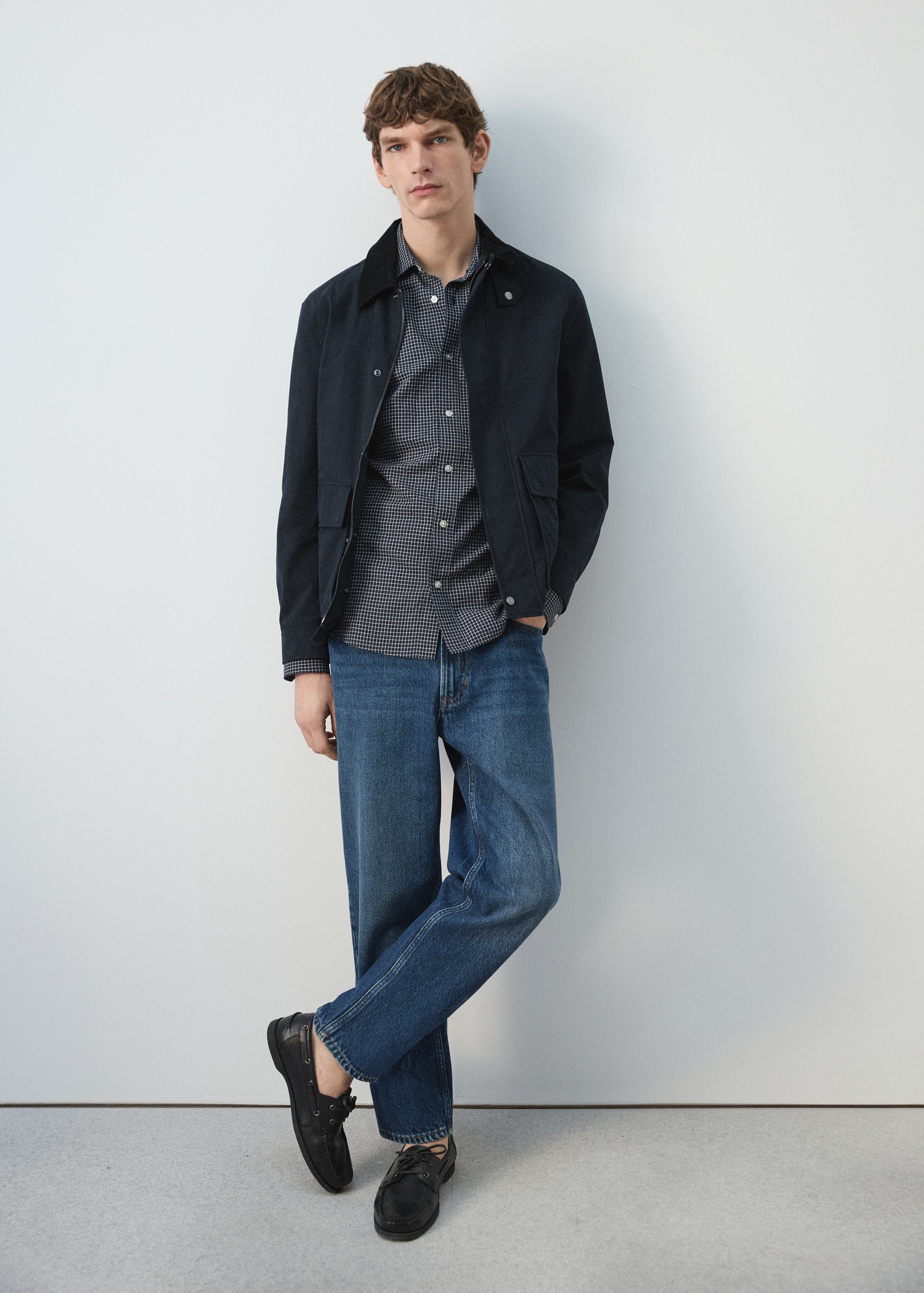 Water-repellent jacket with corduroy collar - Details of the article 6