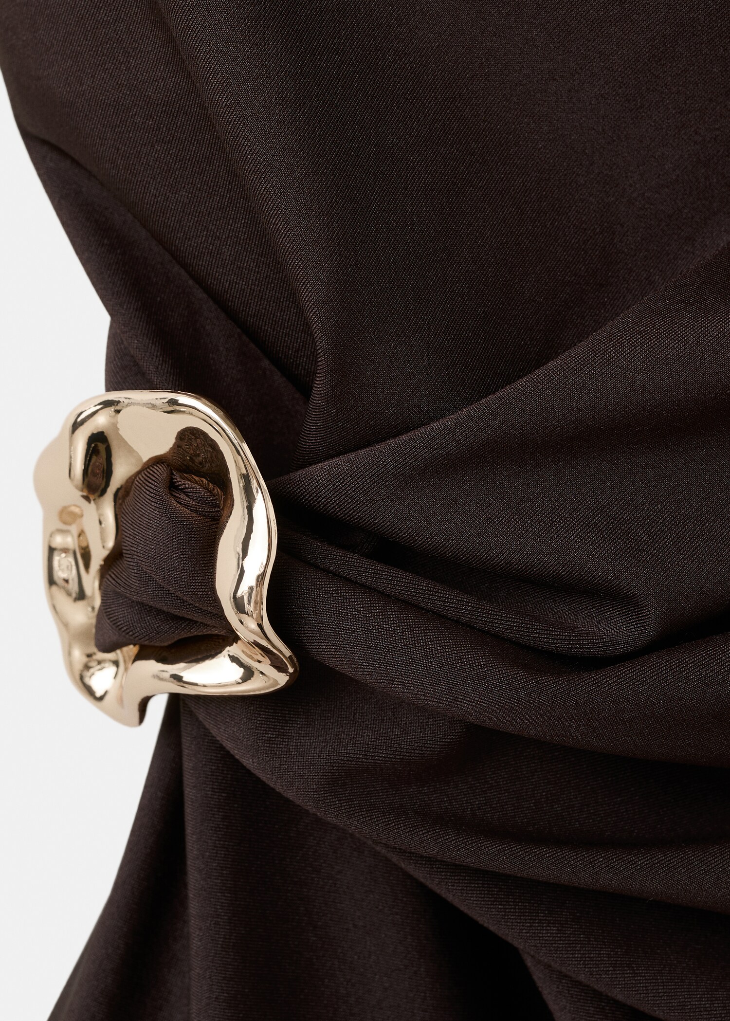 Asymmetrical swimsuit with metallic detail - Details of the article 8