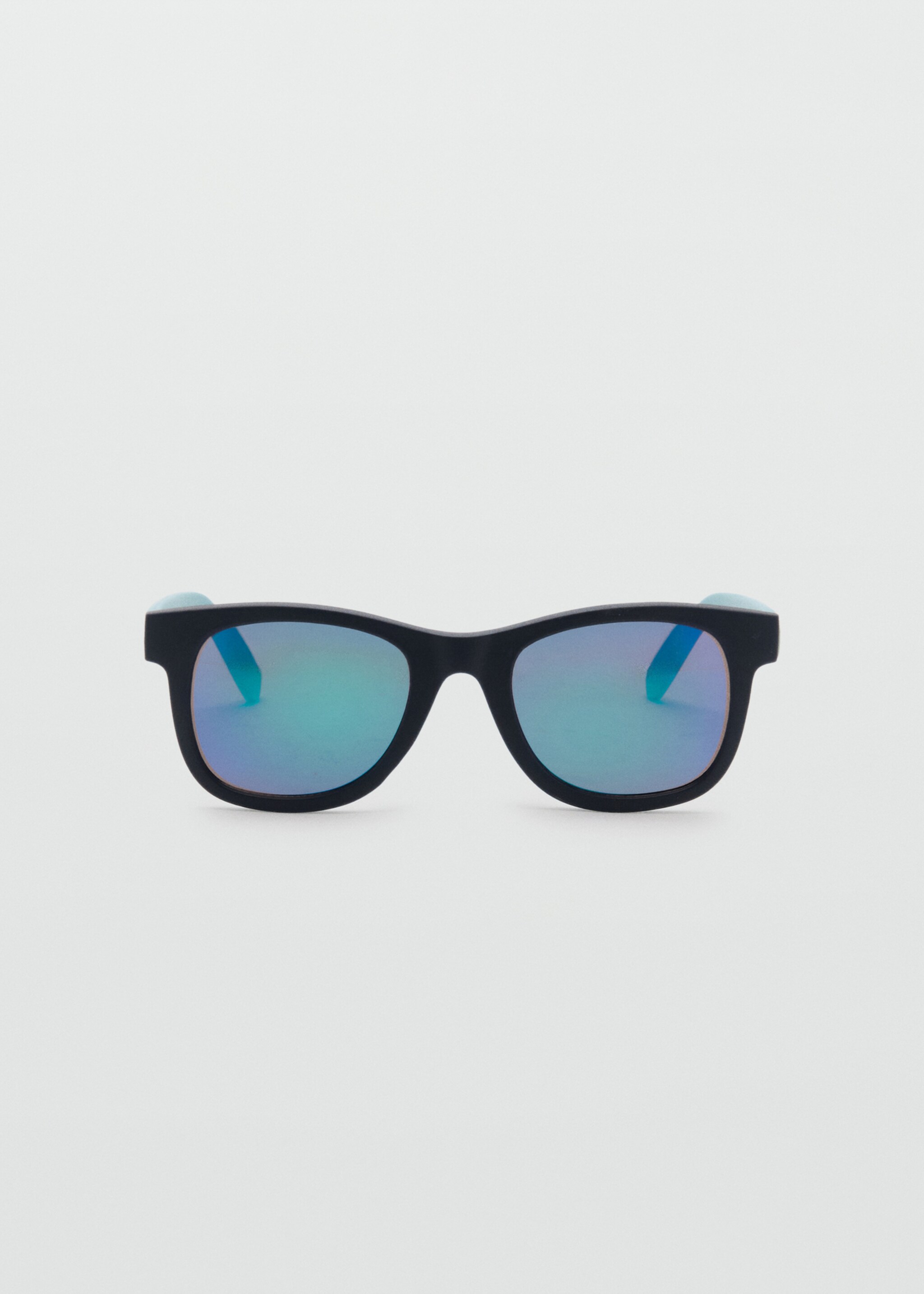 Lunettes de soleil carrées - Article sans modèle, Vert d´eau. Ref: 27014422-00.