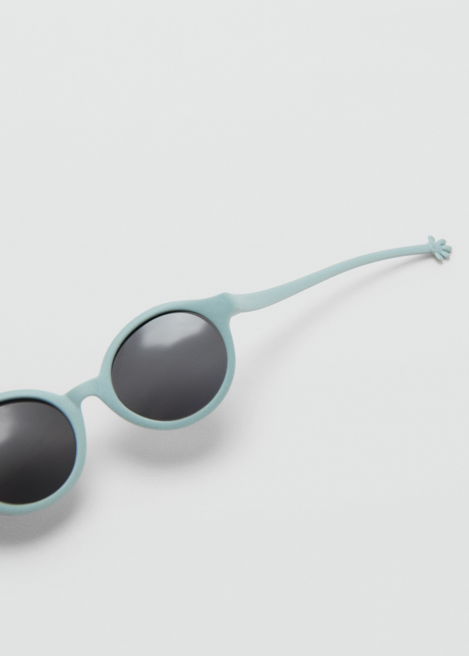 Rounded frame sunglasses - Details of the article 1