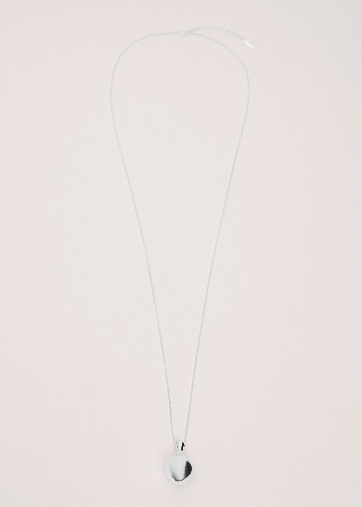 Halskette mit Kugelanhänger - Artikel ohne Model