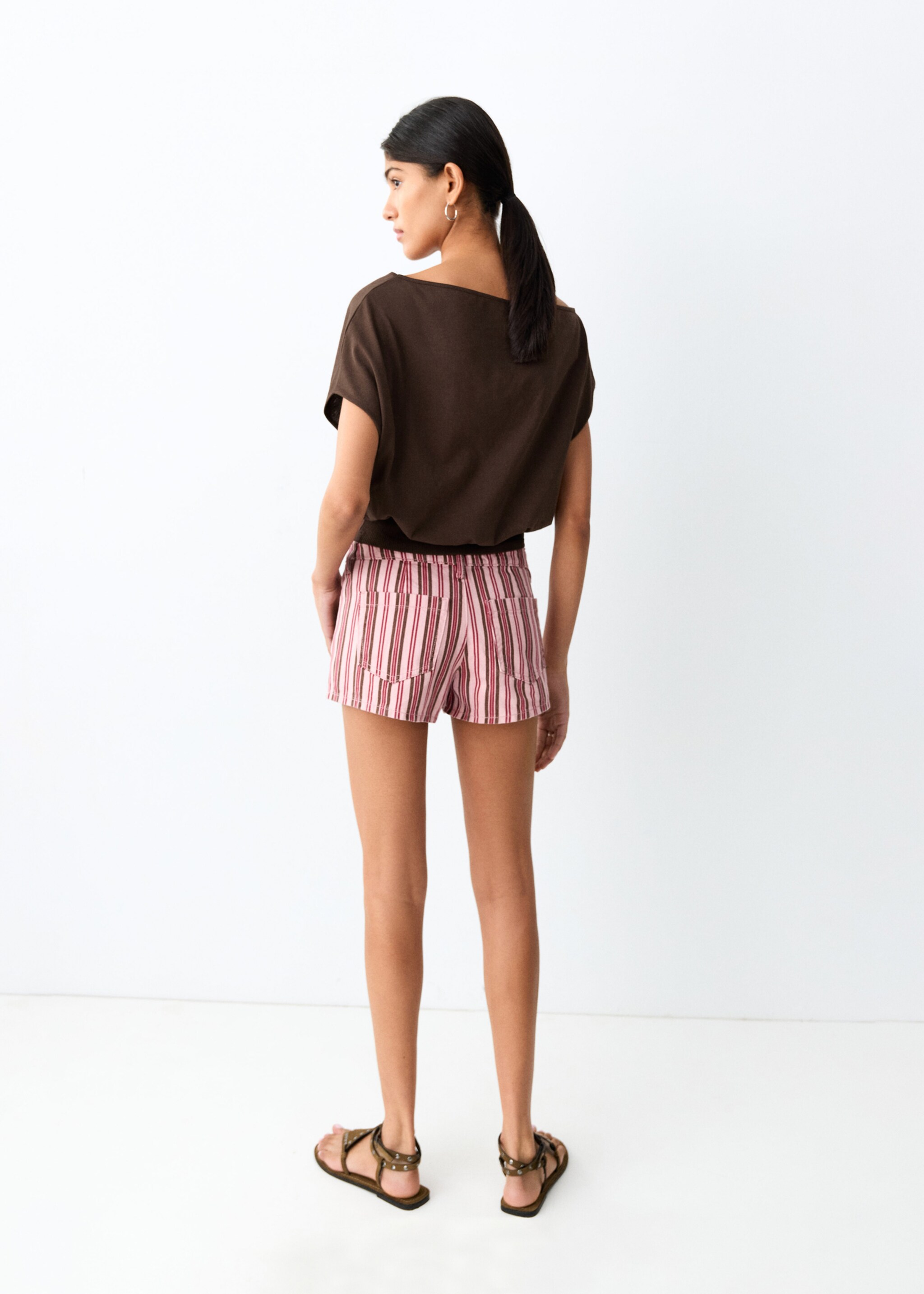 T-shirt col bateau à fronces - Verso de l’article, Marron. Ref: 27014451-00.
