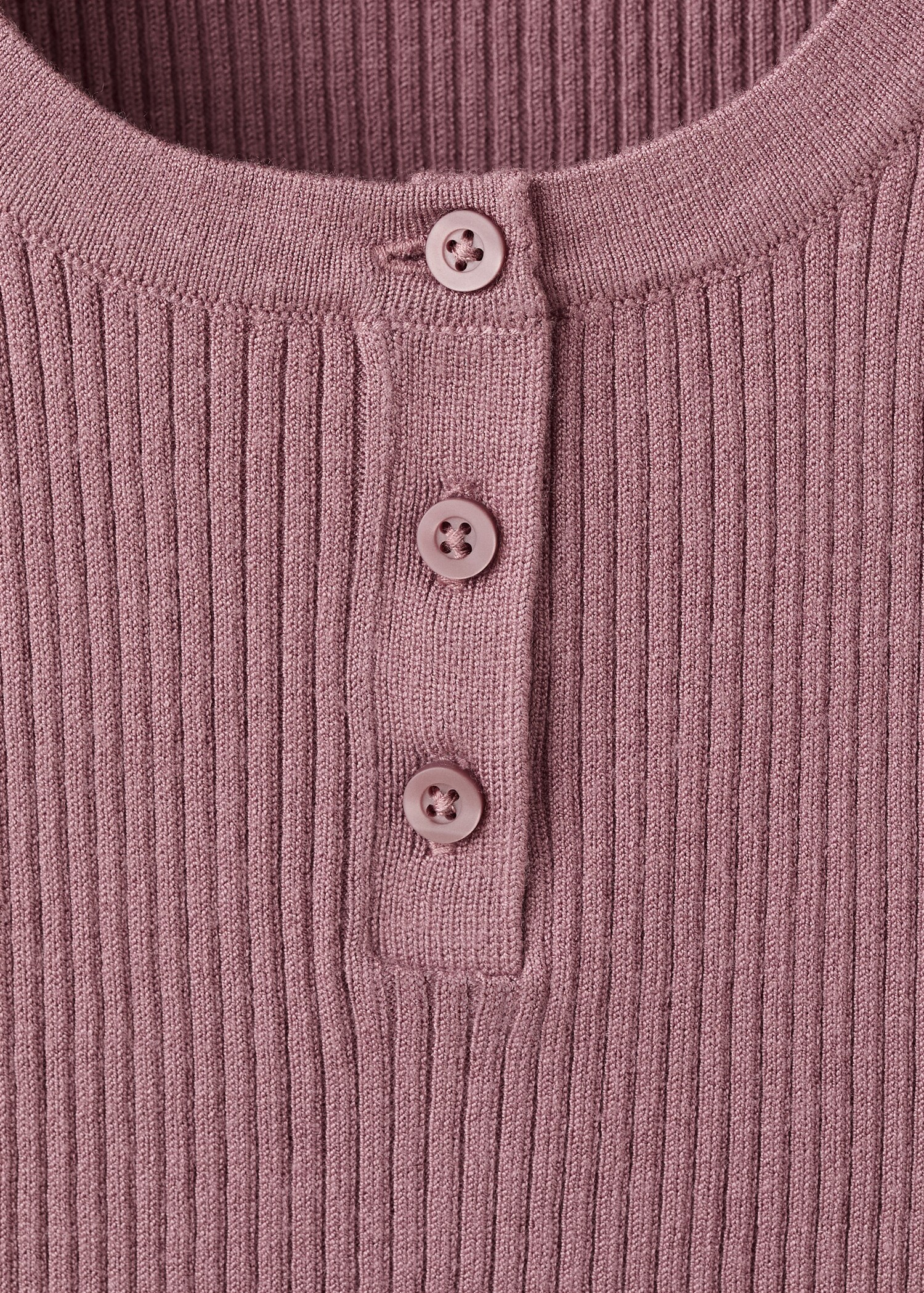 تي شيرت بنسيج مضلع - تفاصيل المنتج 8