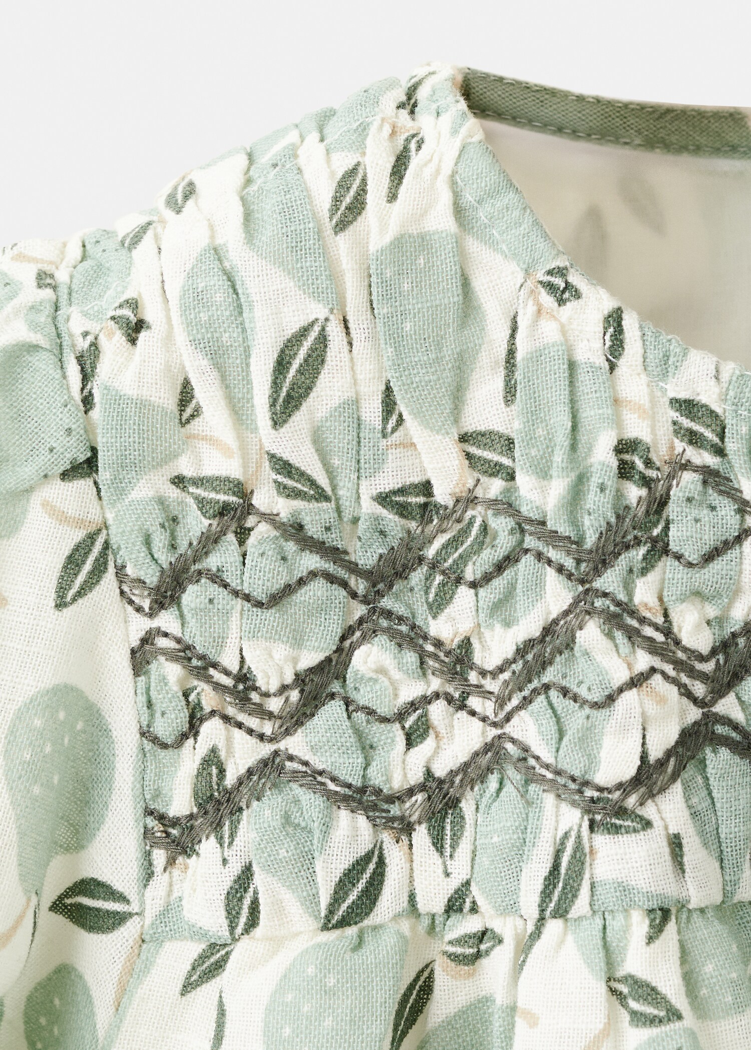 Blouse fruitybg - Details of the article 8