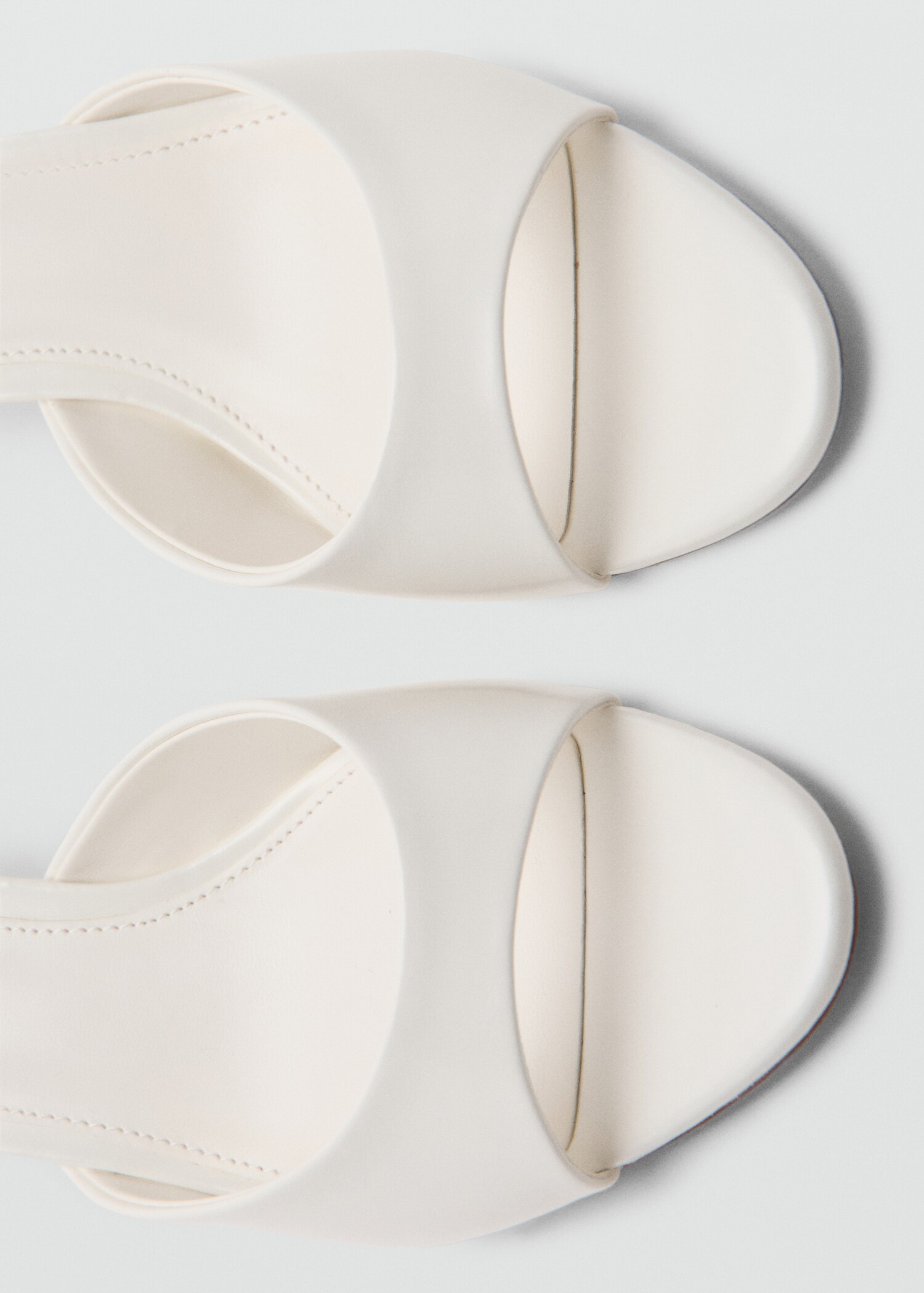 Pointed heel sandals - Details of the article 2