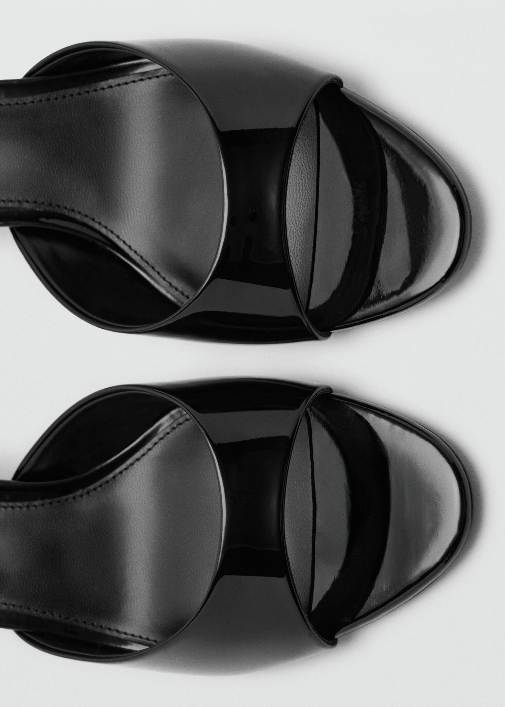 Pointed heel sandals - Details of the article 2, Black. Ref: 27015820-00.