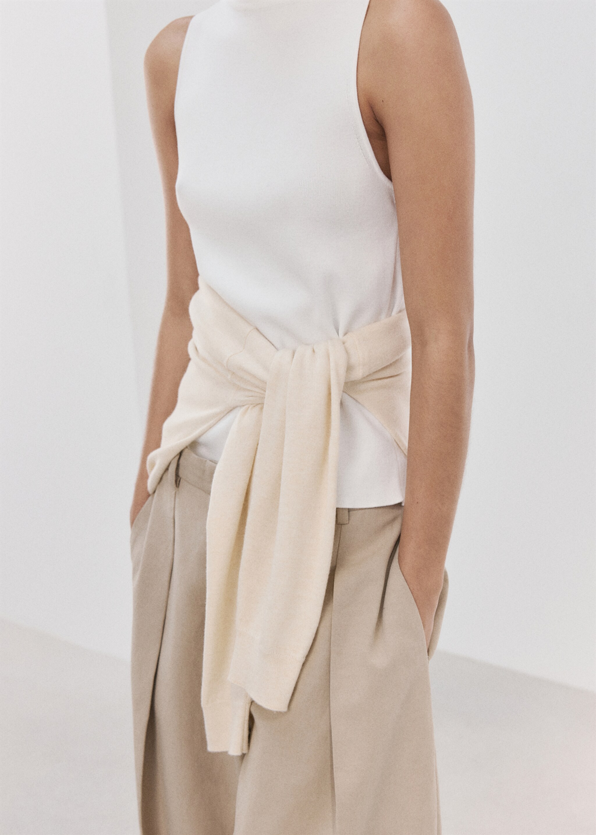 بلوزة شفافة محبوكة - تفاصيل المنتج 6, بيج فاتح. Ref: 27015821-00.