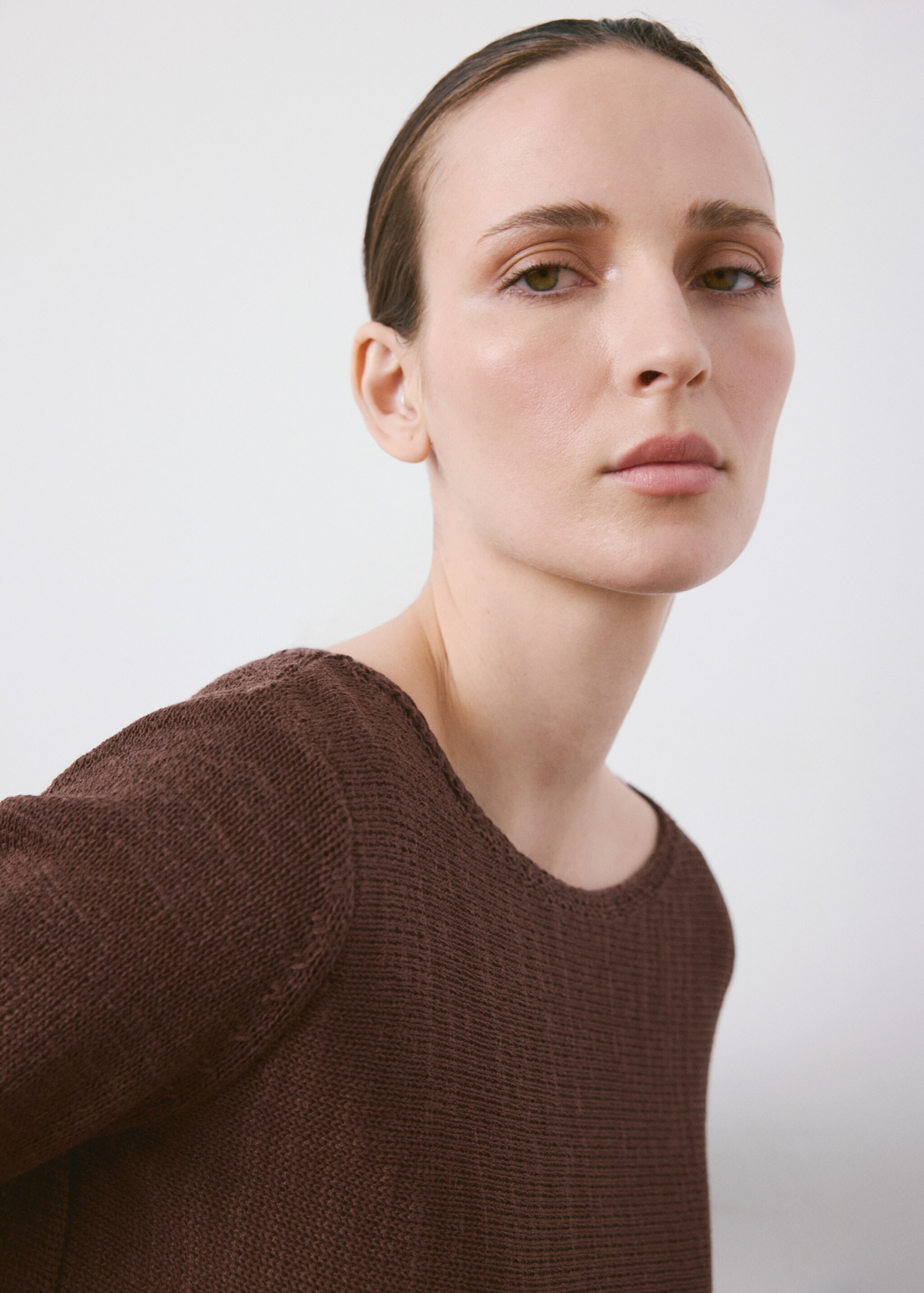 Lurex knitted sweater - Details of the article 1, Chocolate. Ref: 27015824-00.