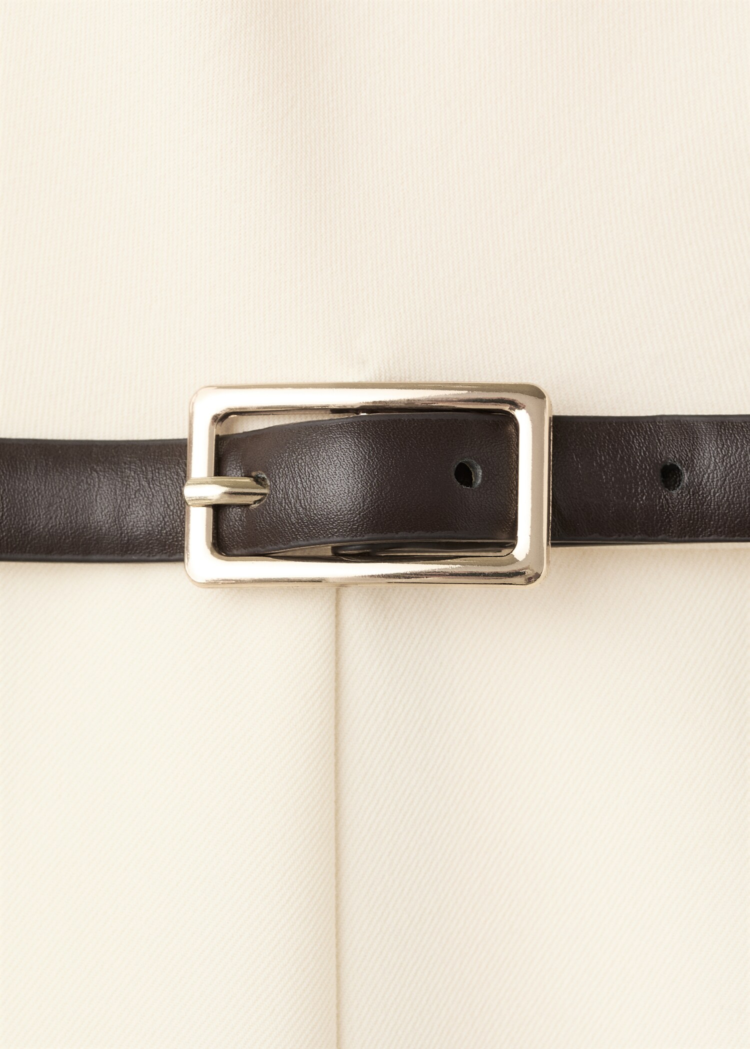 Granota llarga asimètrica - Detall de l'article 8