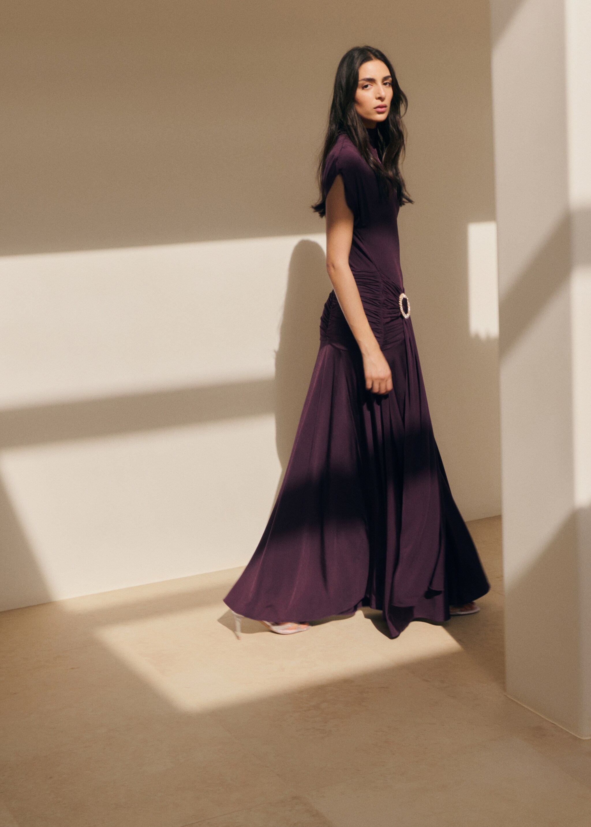 Long dress with metallic detail - Details of the article 6, Purple. Ref: 27015841-00.