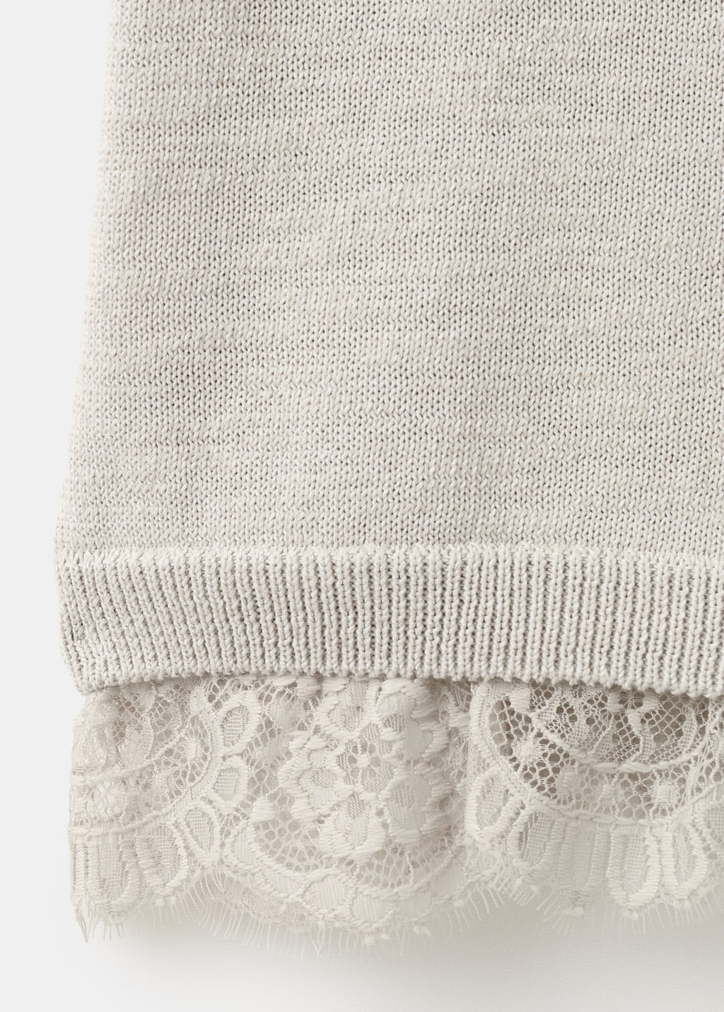 Lace-trim knit sweater - image 4