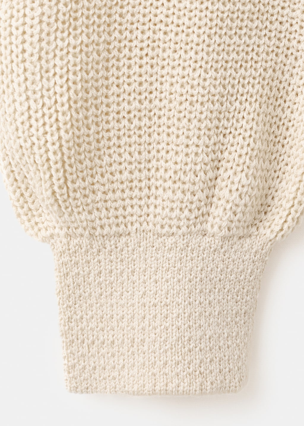 Off-the-shoulder knitted sweater - image 4