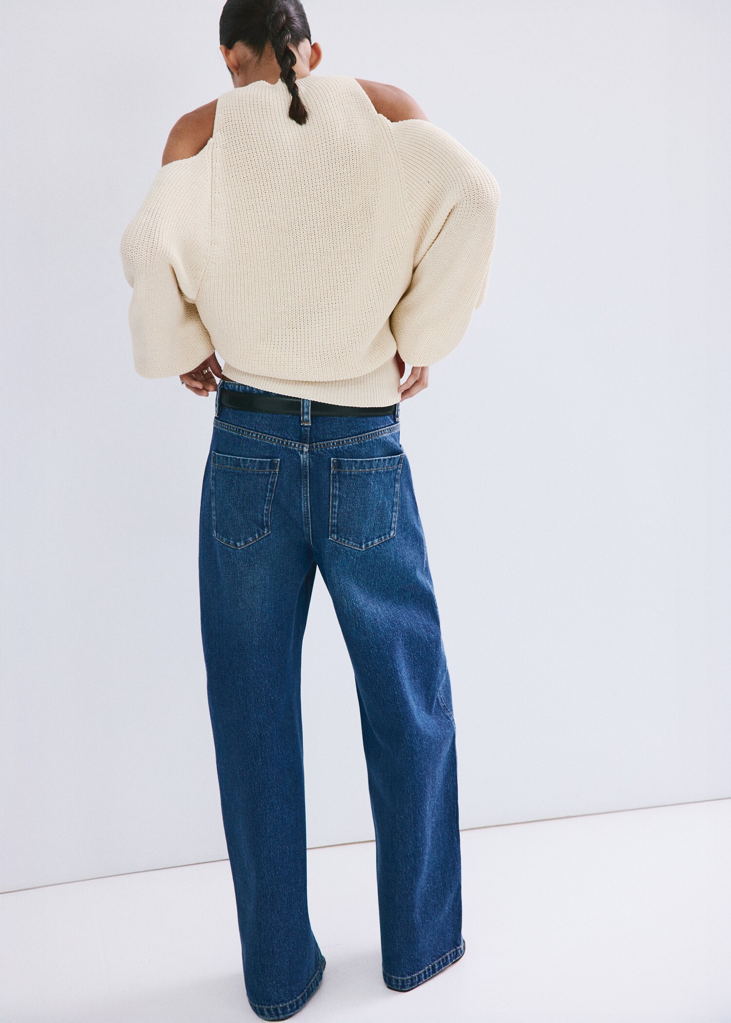 Pull maille épaules dénudées - Verso de l’article