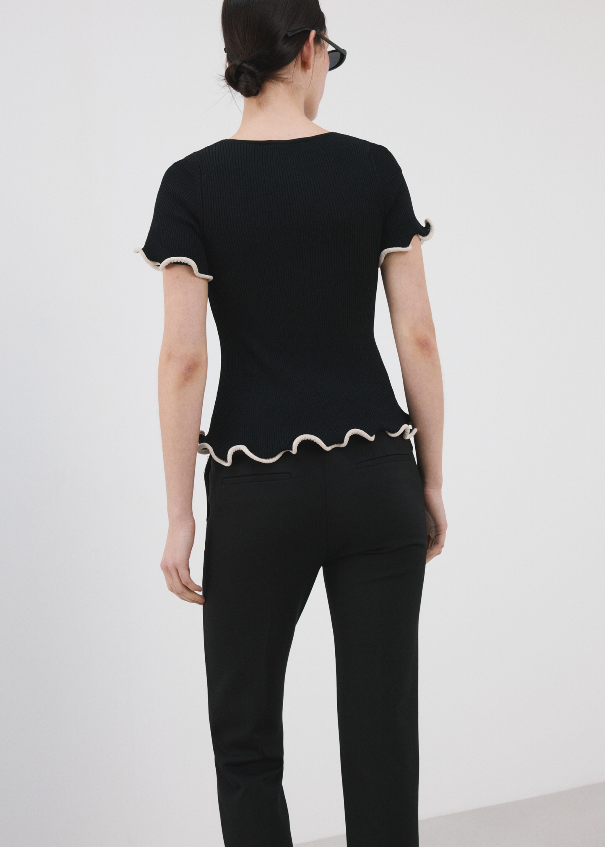 Peplum jumper with contrasting trims - Reverse of the article, Black. Ref: 27015846-00.