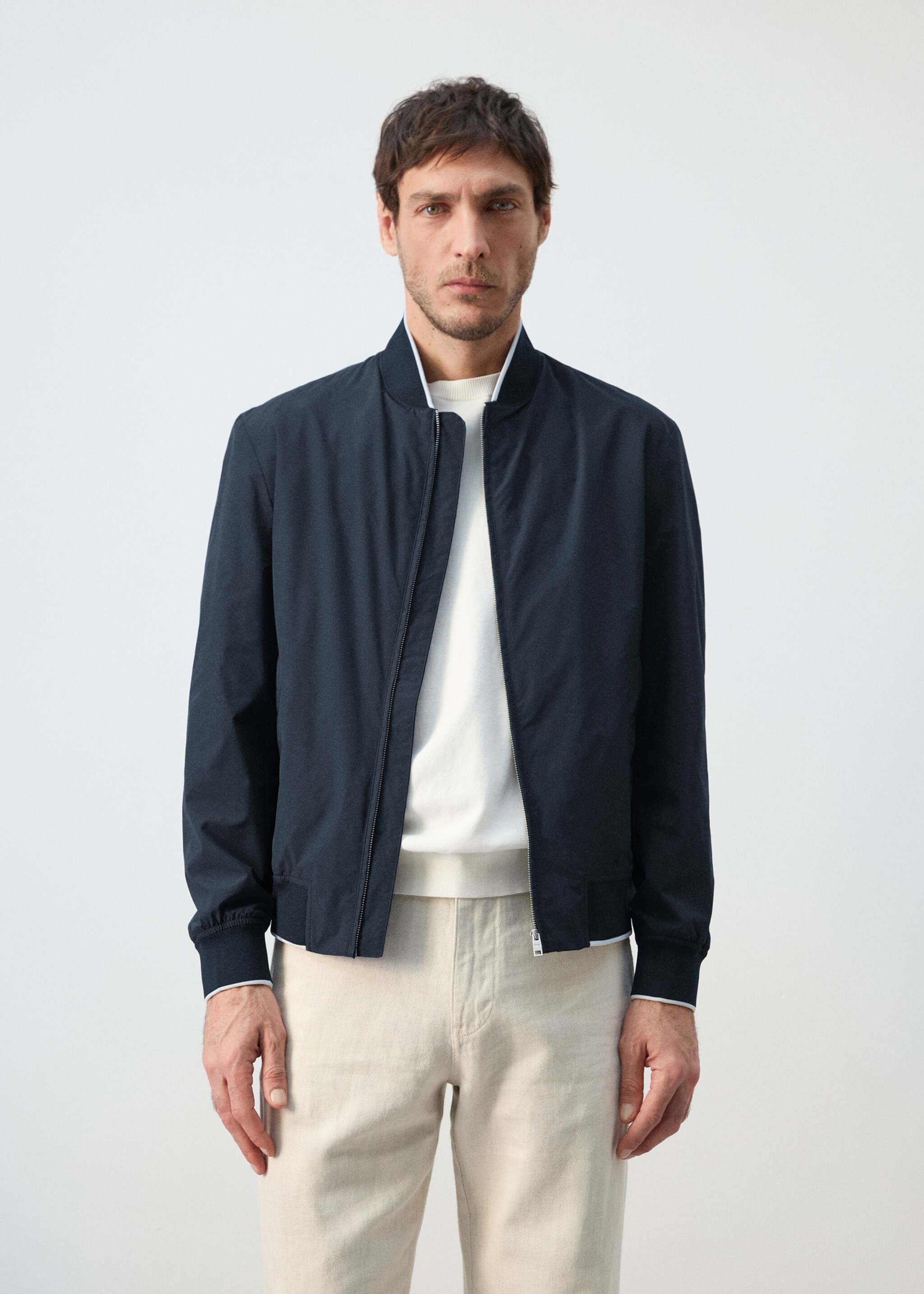 Lightweight water-repellent bomber jacket - Medium plane, Navy. Ref: 27015935-00.