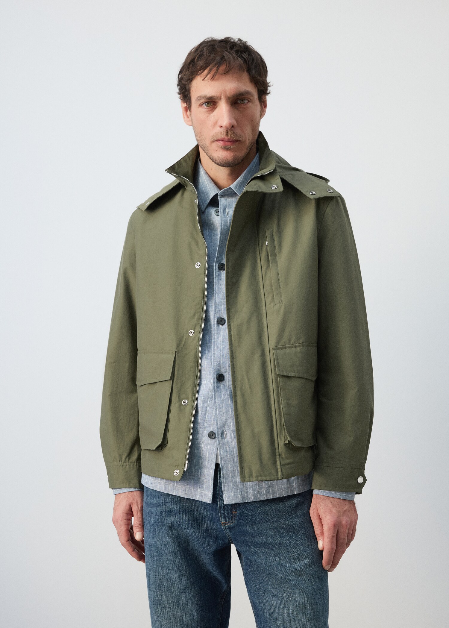 Water-repellent bomber jacket with detachable hood - Medium plane