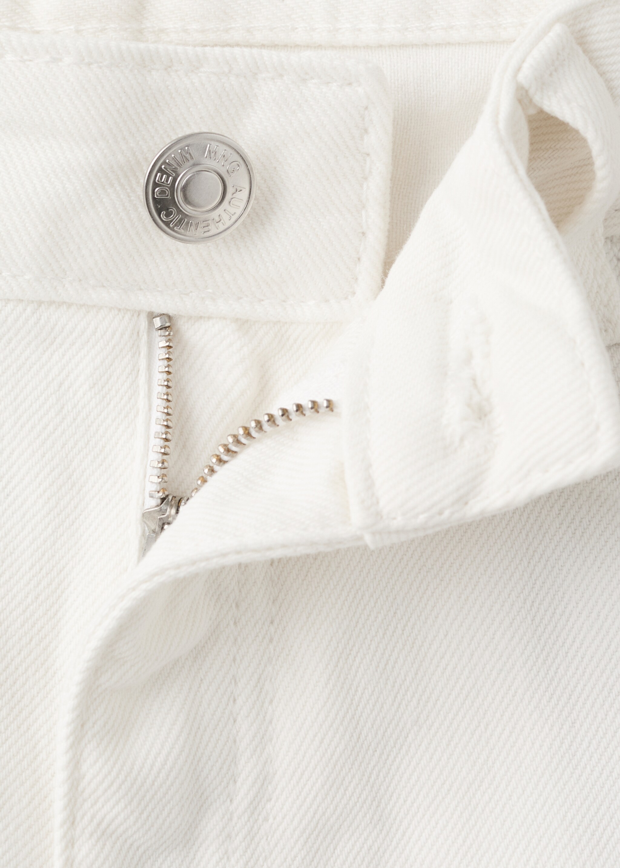 Denim shorts with frayed hem - Details of the article 8, Off White. Ref: 27015942-00.
