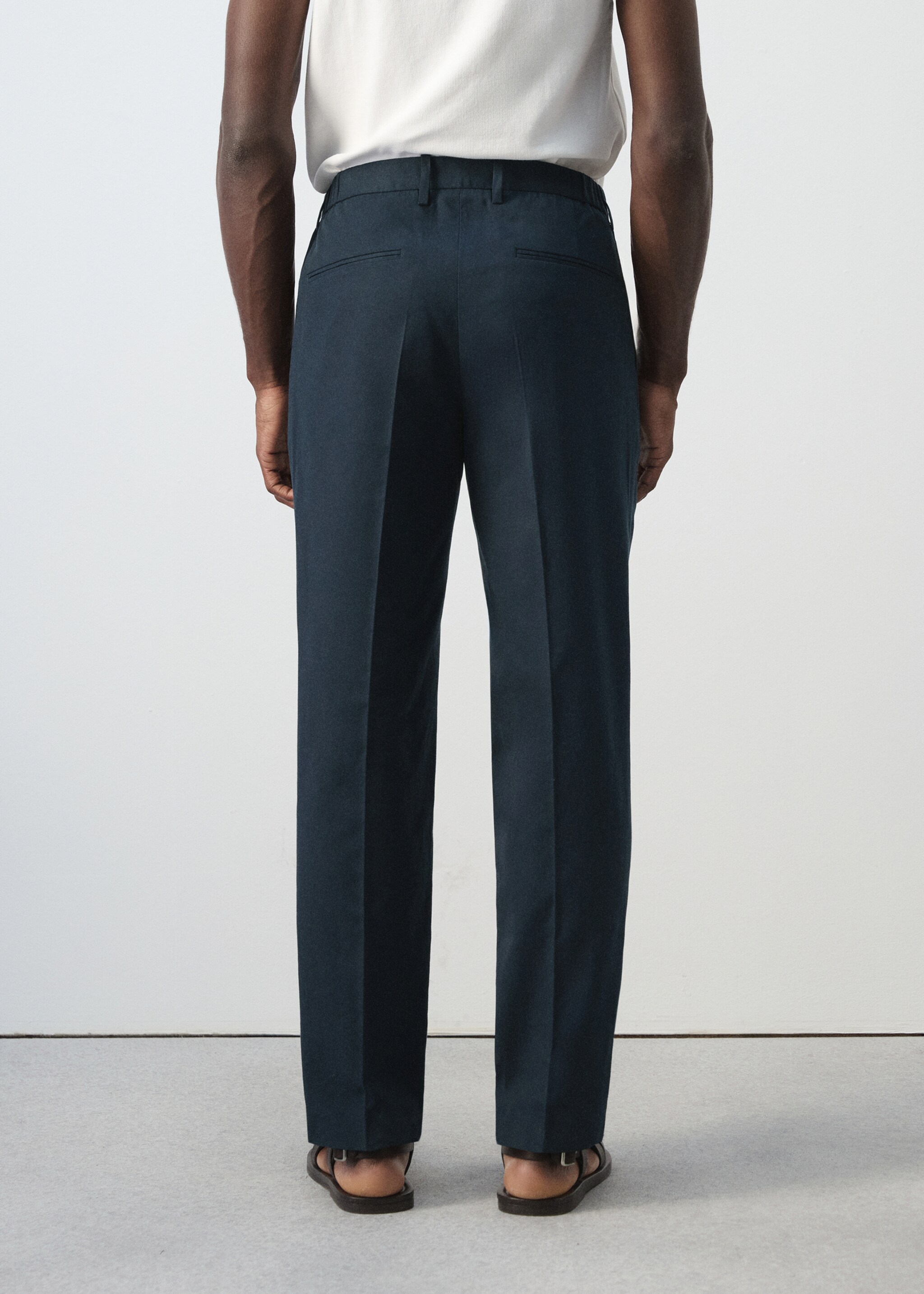 Slim fit linen lyocell blend trousers - Reverse of the article, Navy. Ref: 27015948-00.