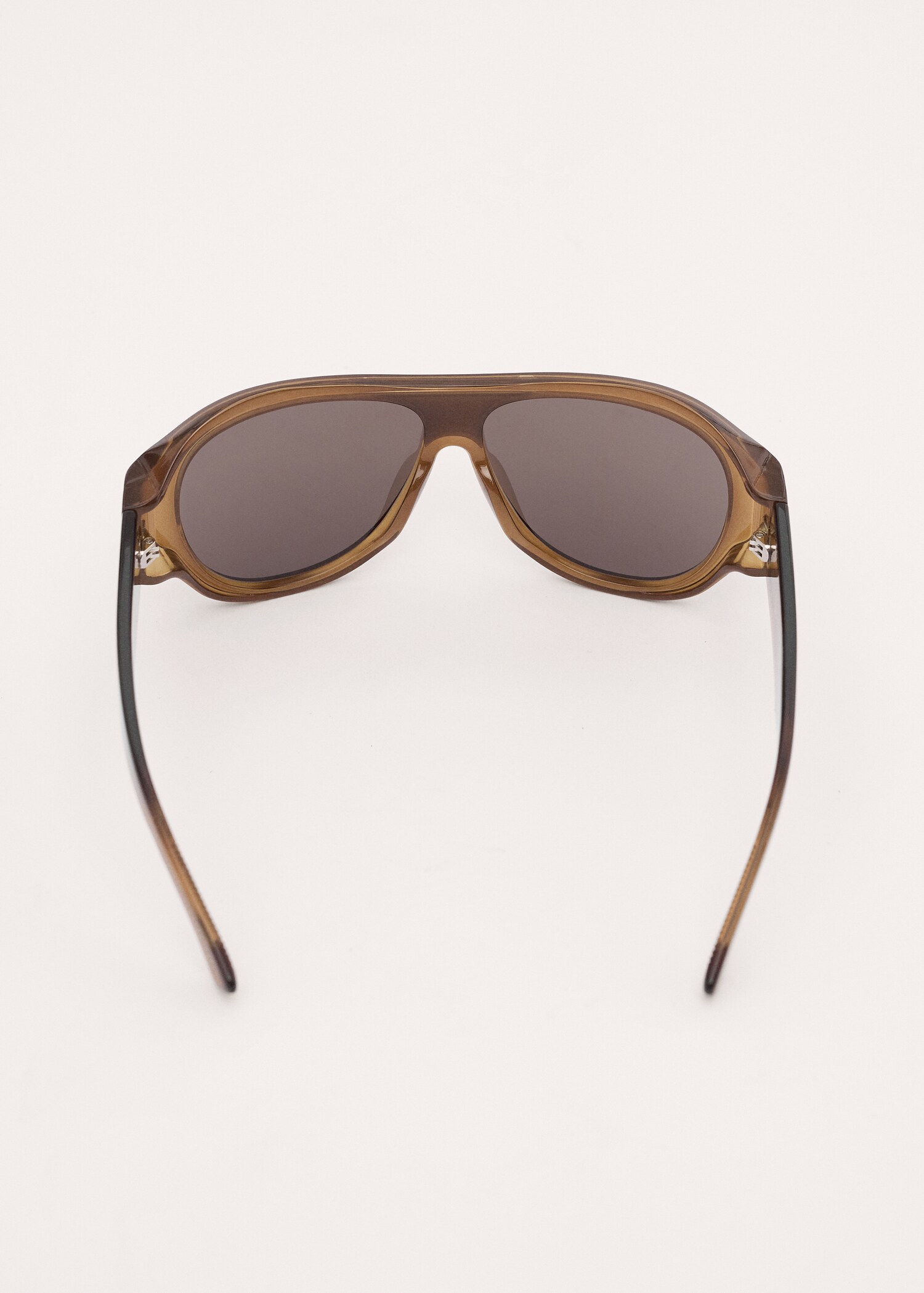 Aviator sunglasses with plastic frame - Details of the article 1