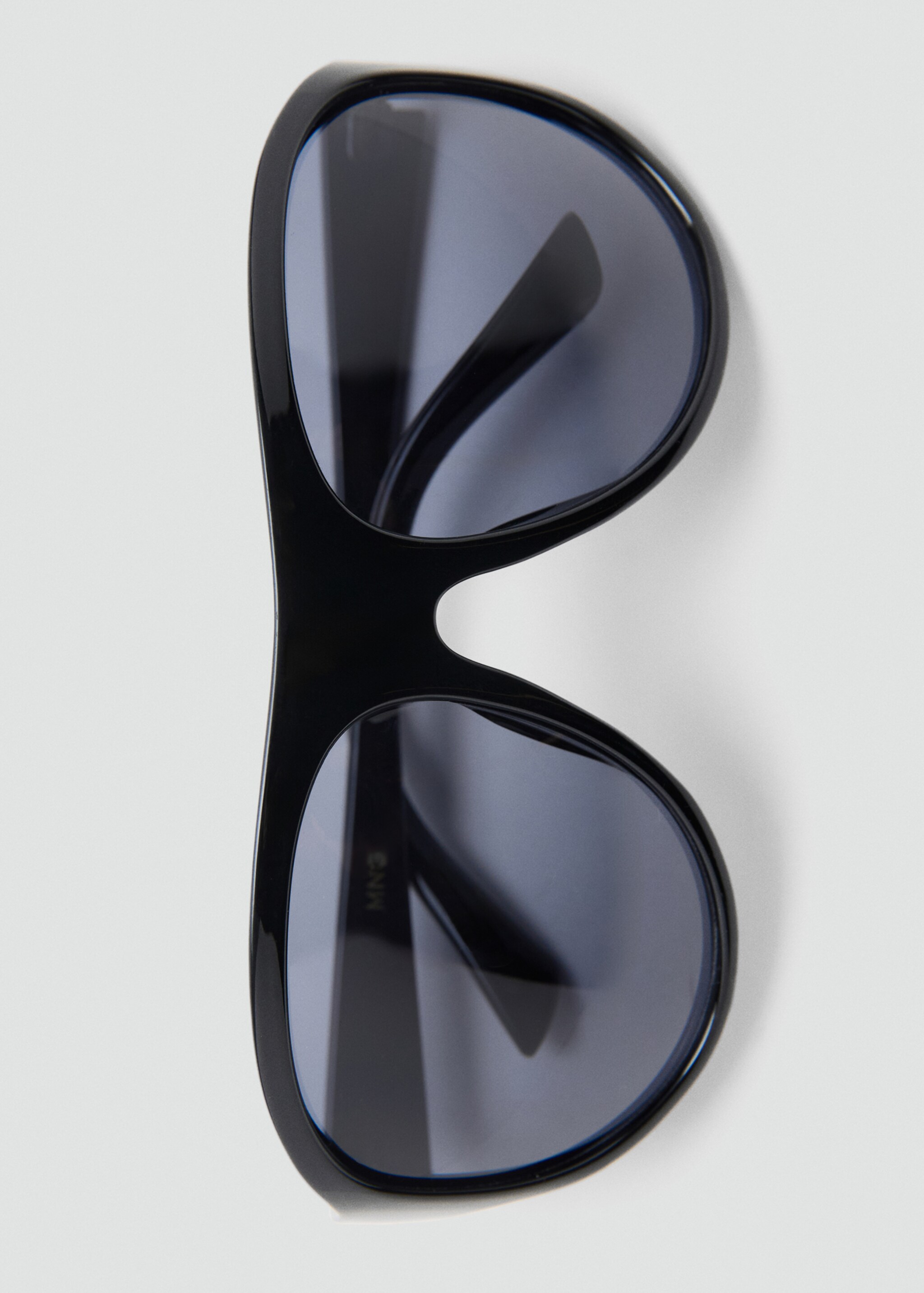 Zonnebril met acetaat montuur - Detail van het artikel 2, Zwart. Ref: 27015954-00.