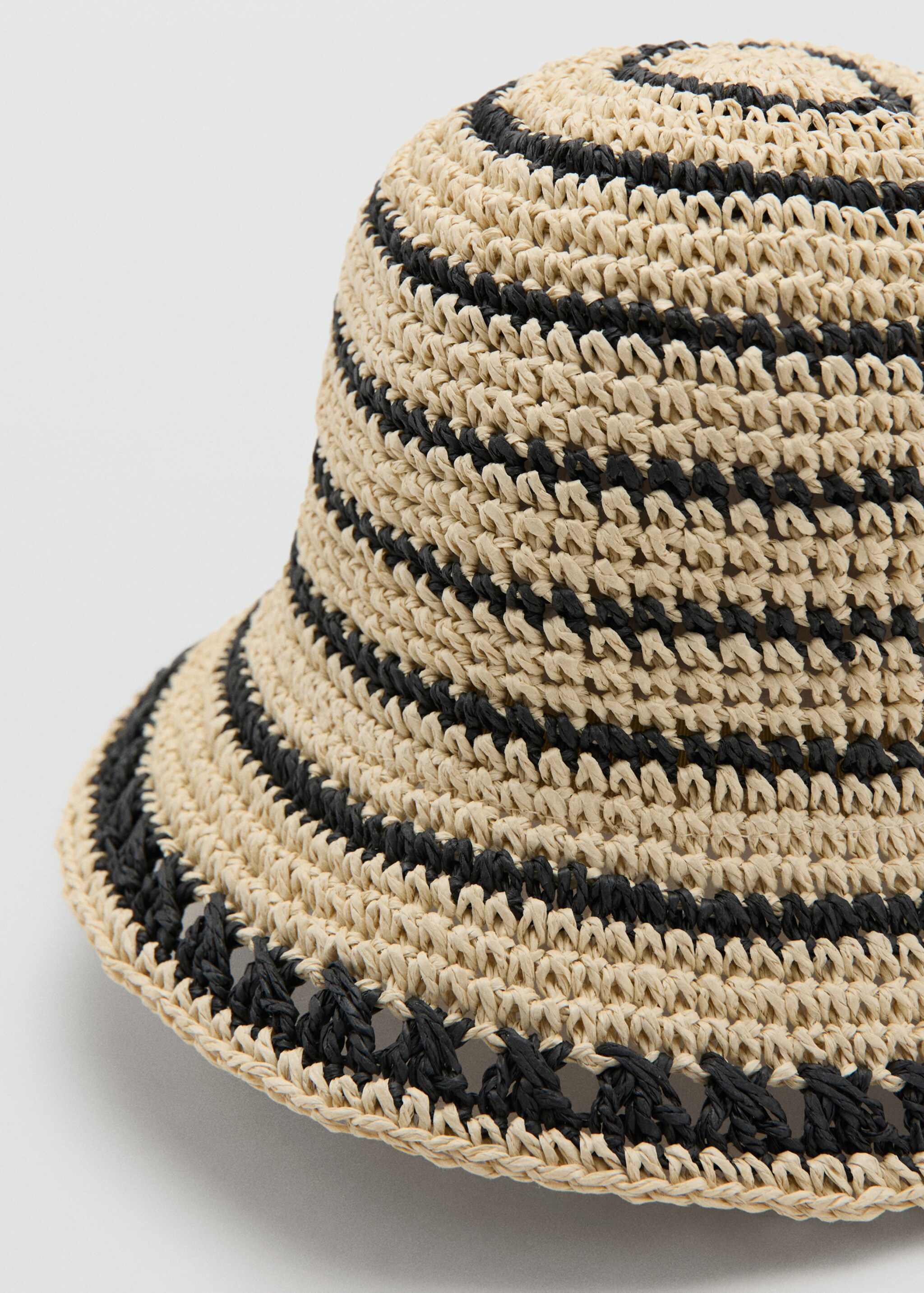 Striped bucket hat - Medium plane, Black. Ref: 27015972-00.