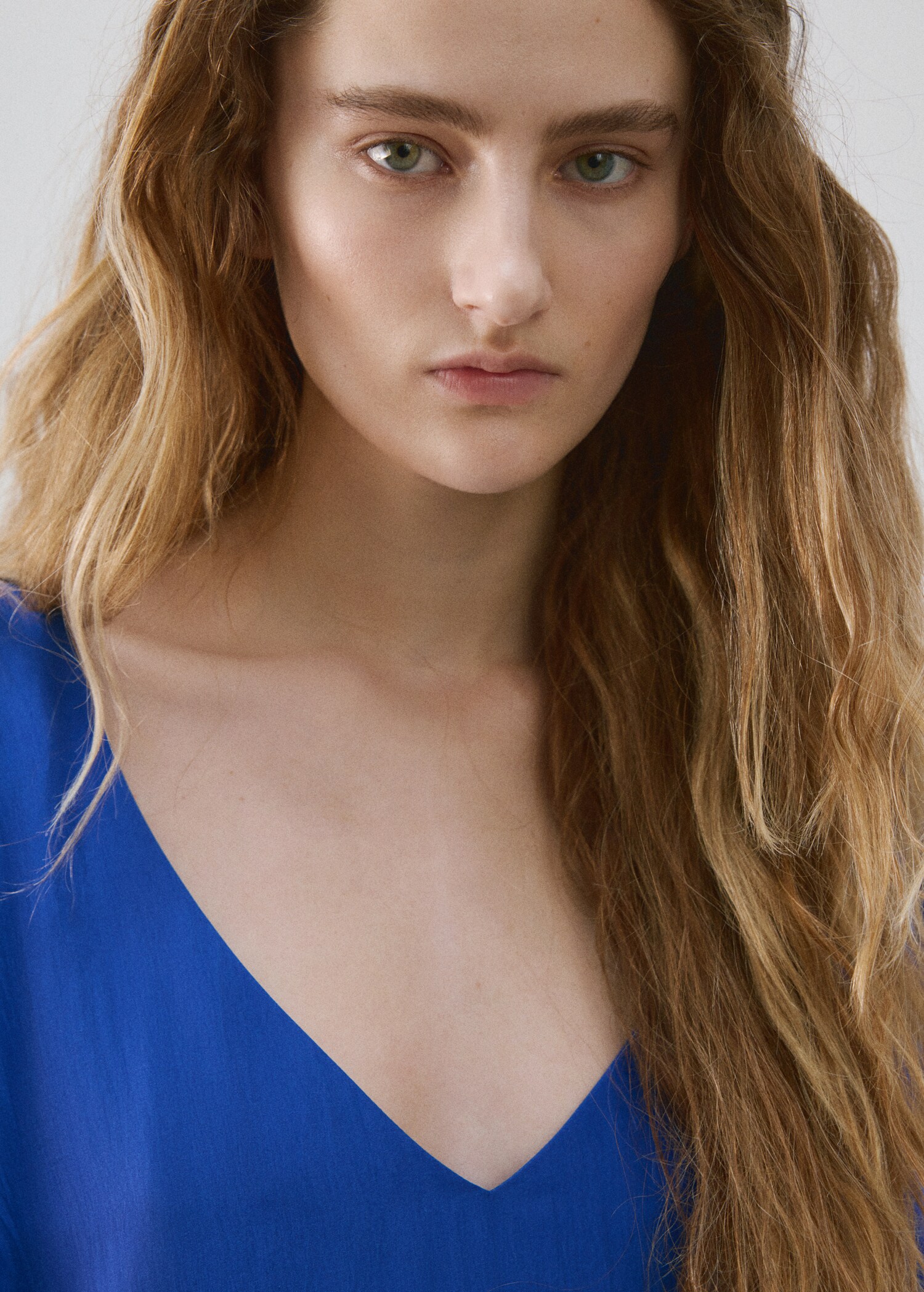 Seiden-Nachthemd mit Puffärmeln - Detail des Artikels 1