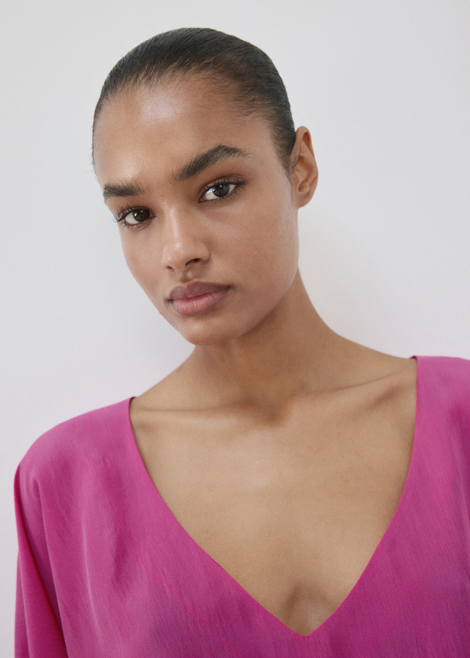 Seiden-Nachthemd mit Puffärmeln - Detail des Artikels 1