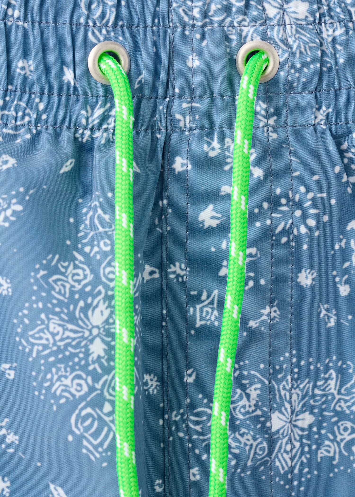 Printed swimming trunks - Details of the article 8