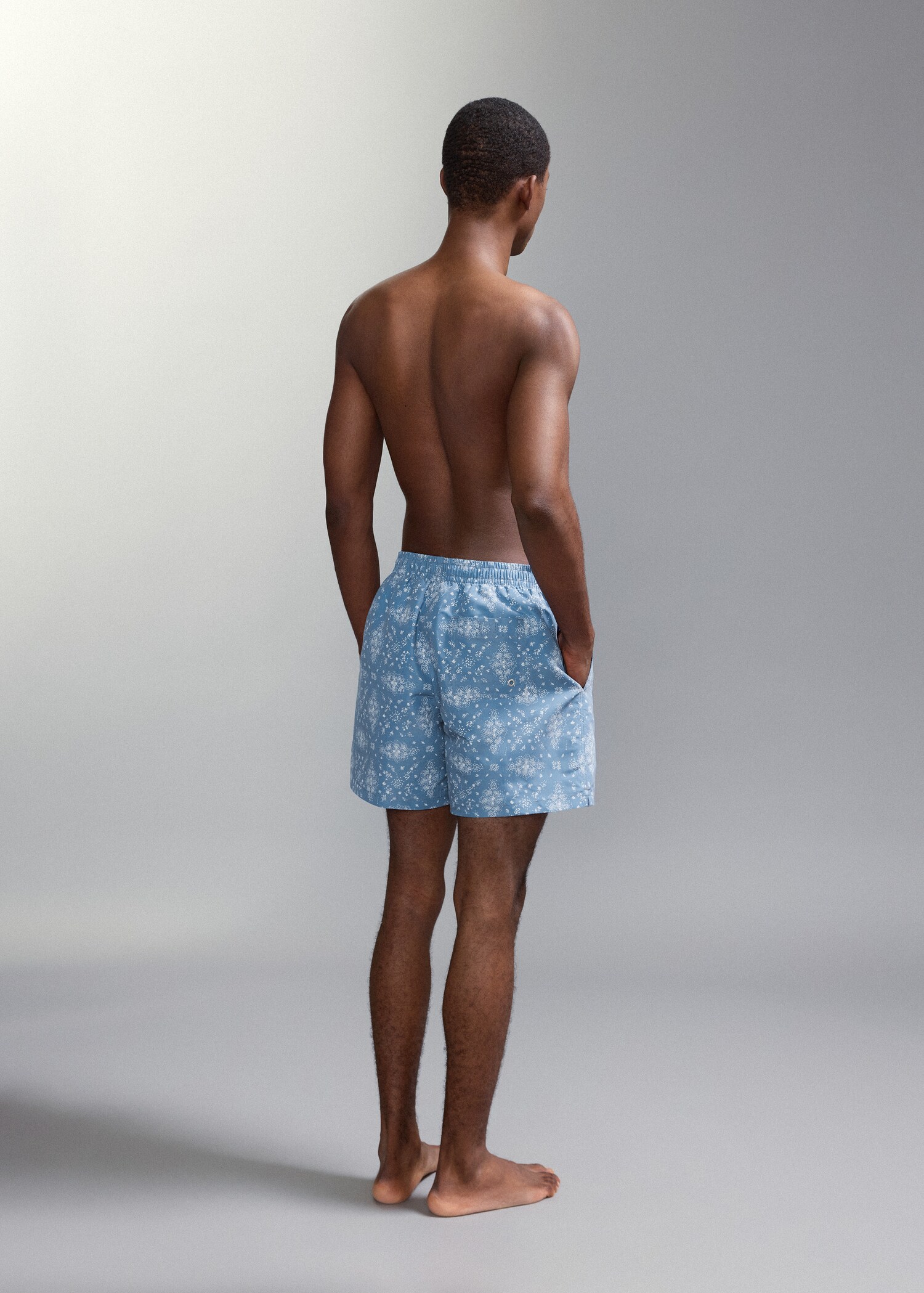 Printed swimming trunks - Reverse of the article