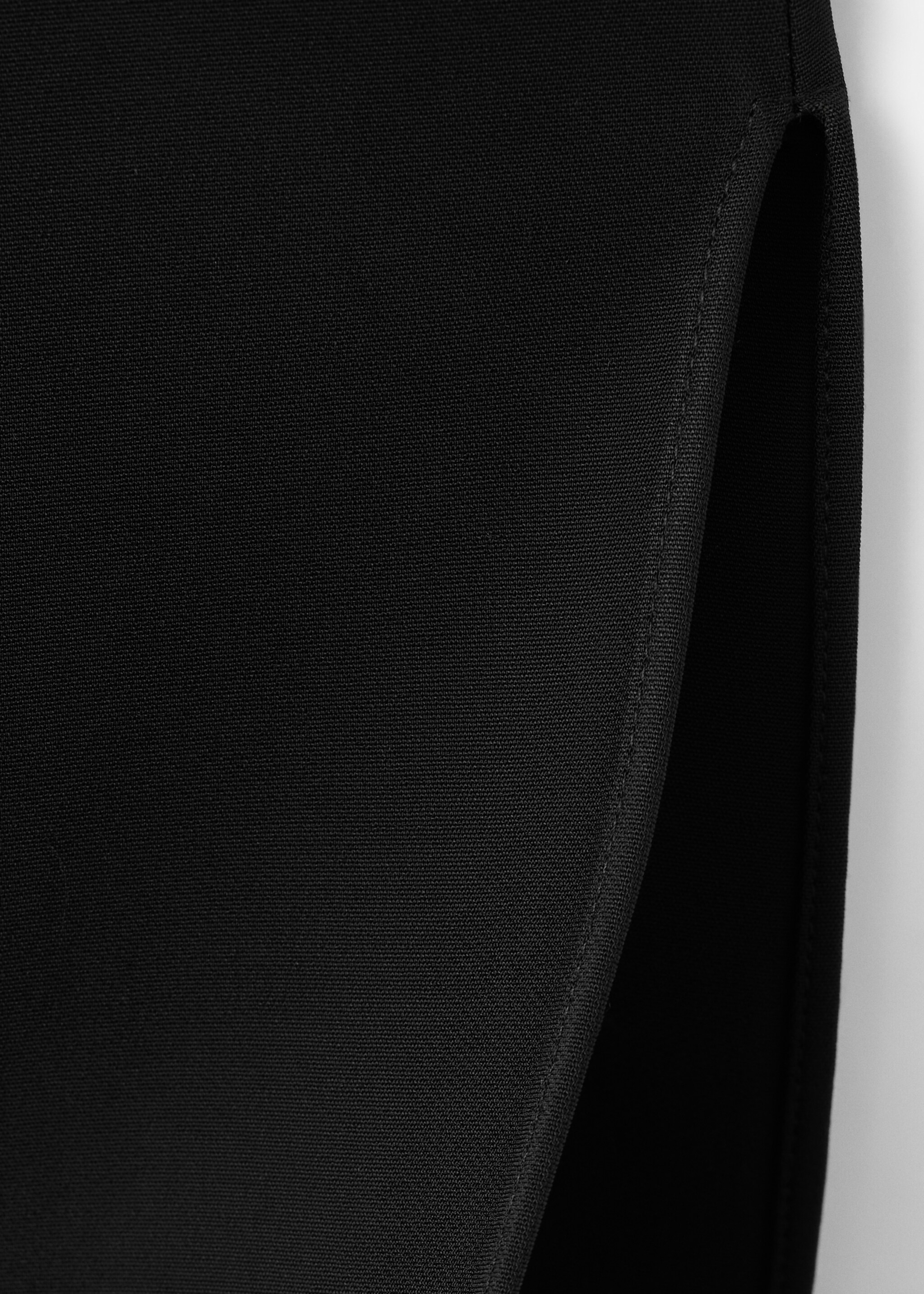 Long dress with an asymmetric neckline - Details of the article 0, Black. Ref: 27016003-00.