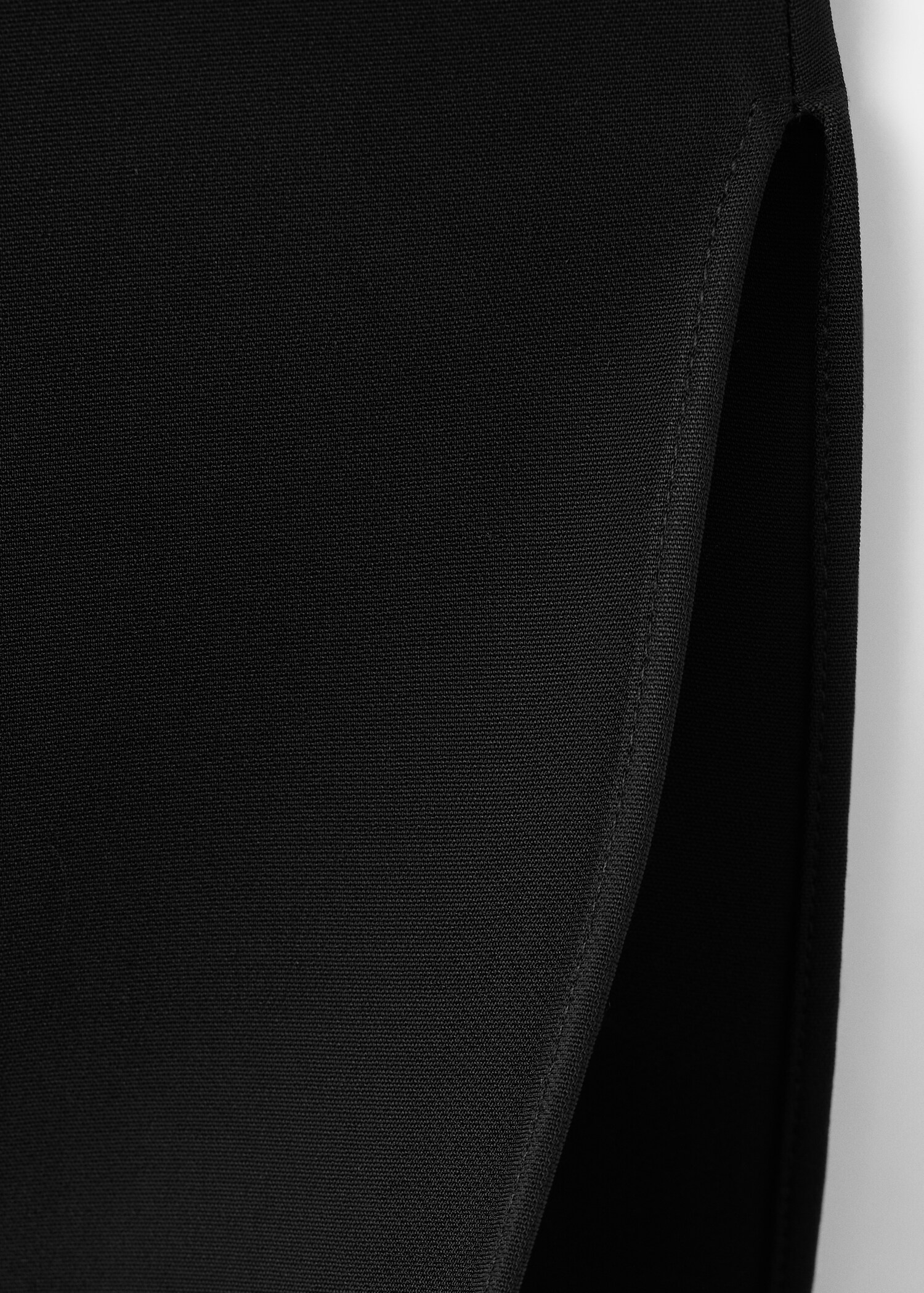 Long dress with an asymmetric neckline - Details of the article 0