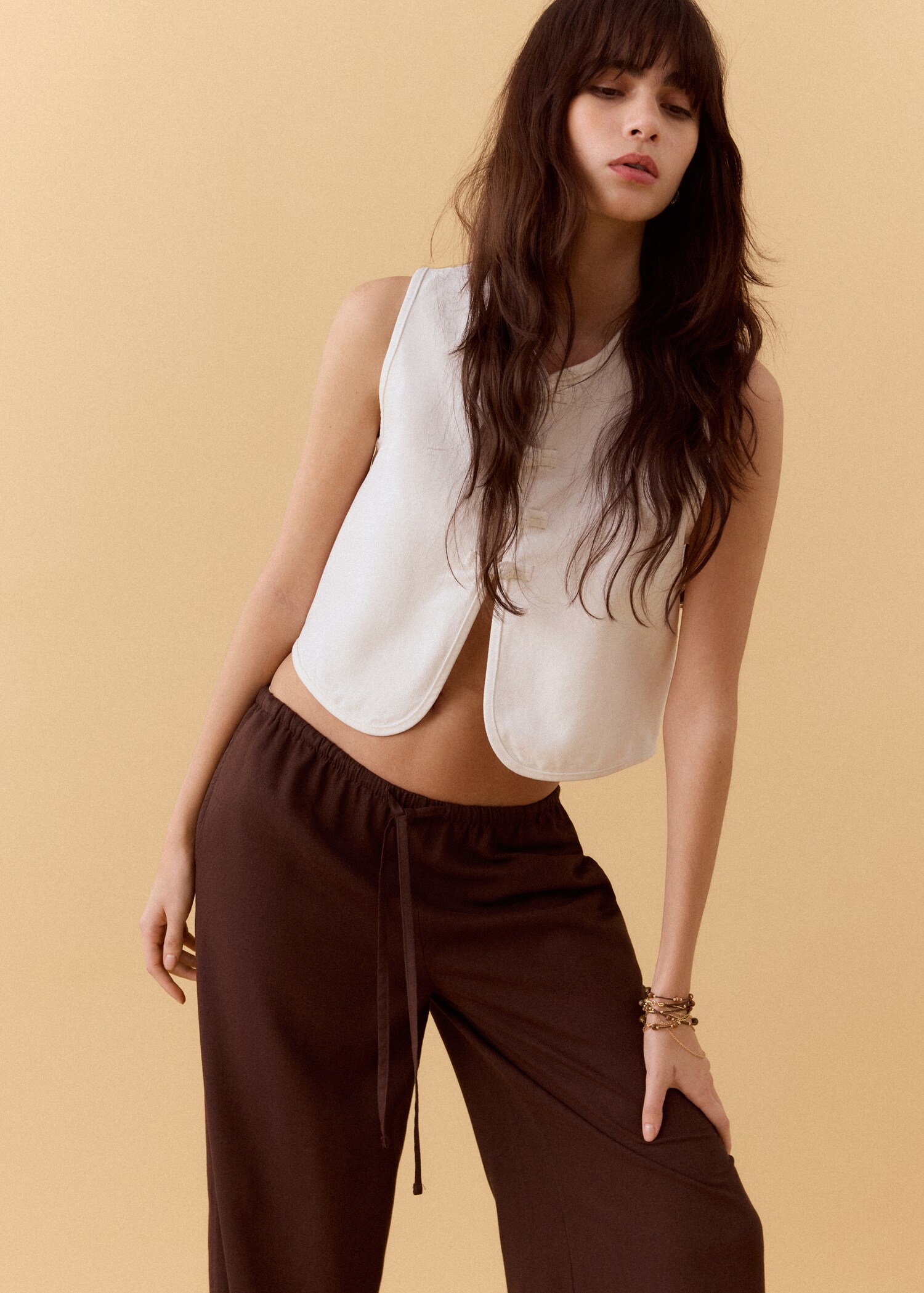 Flowy straight-fit trousers - Details of the article 2