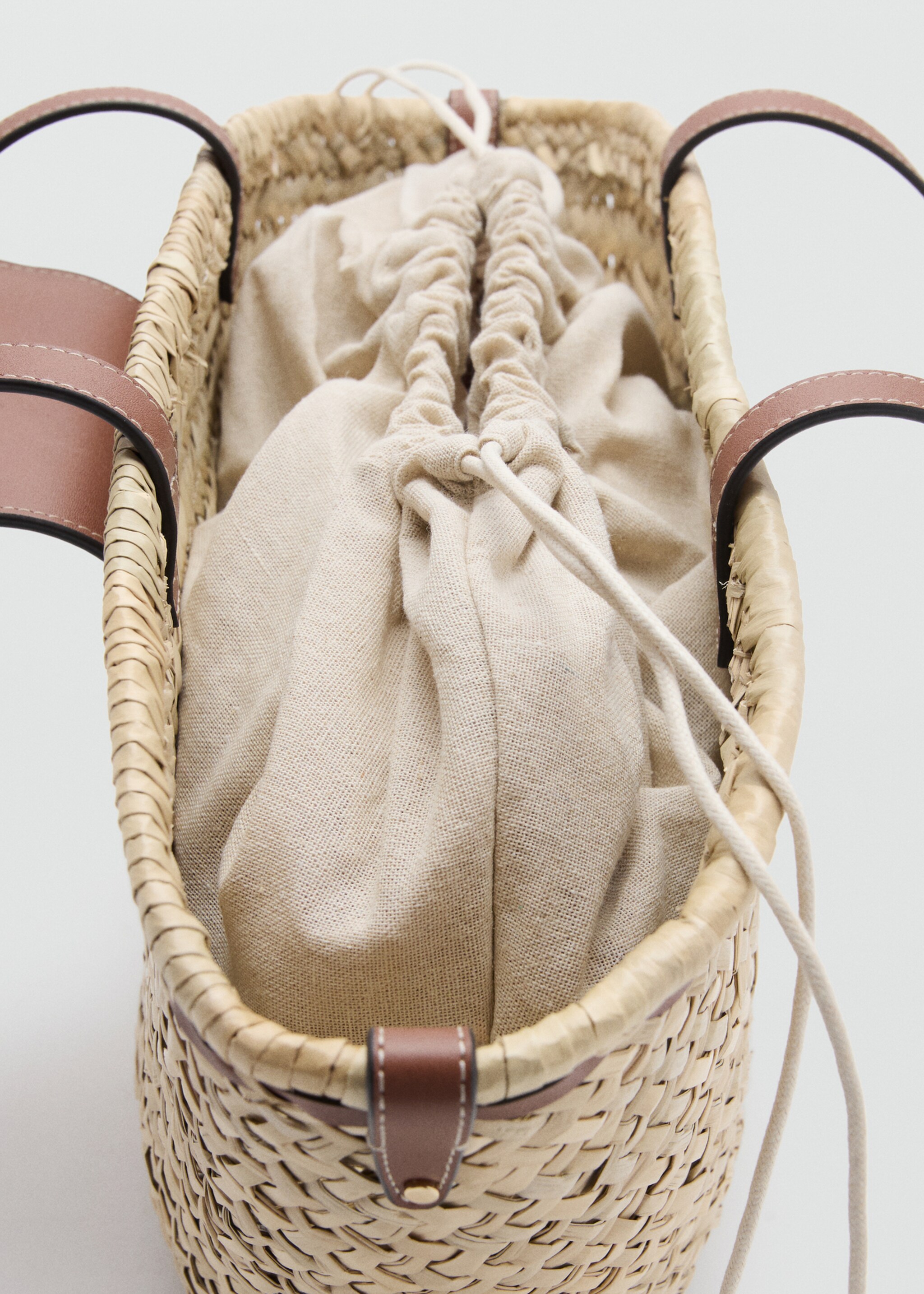 Large natural fiber basket - Details of the article 2, Leather. Ref: 27017139-00.
