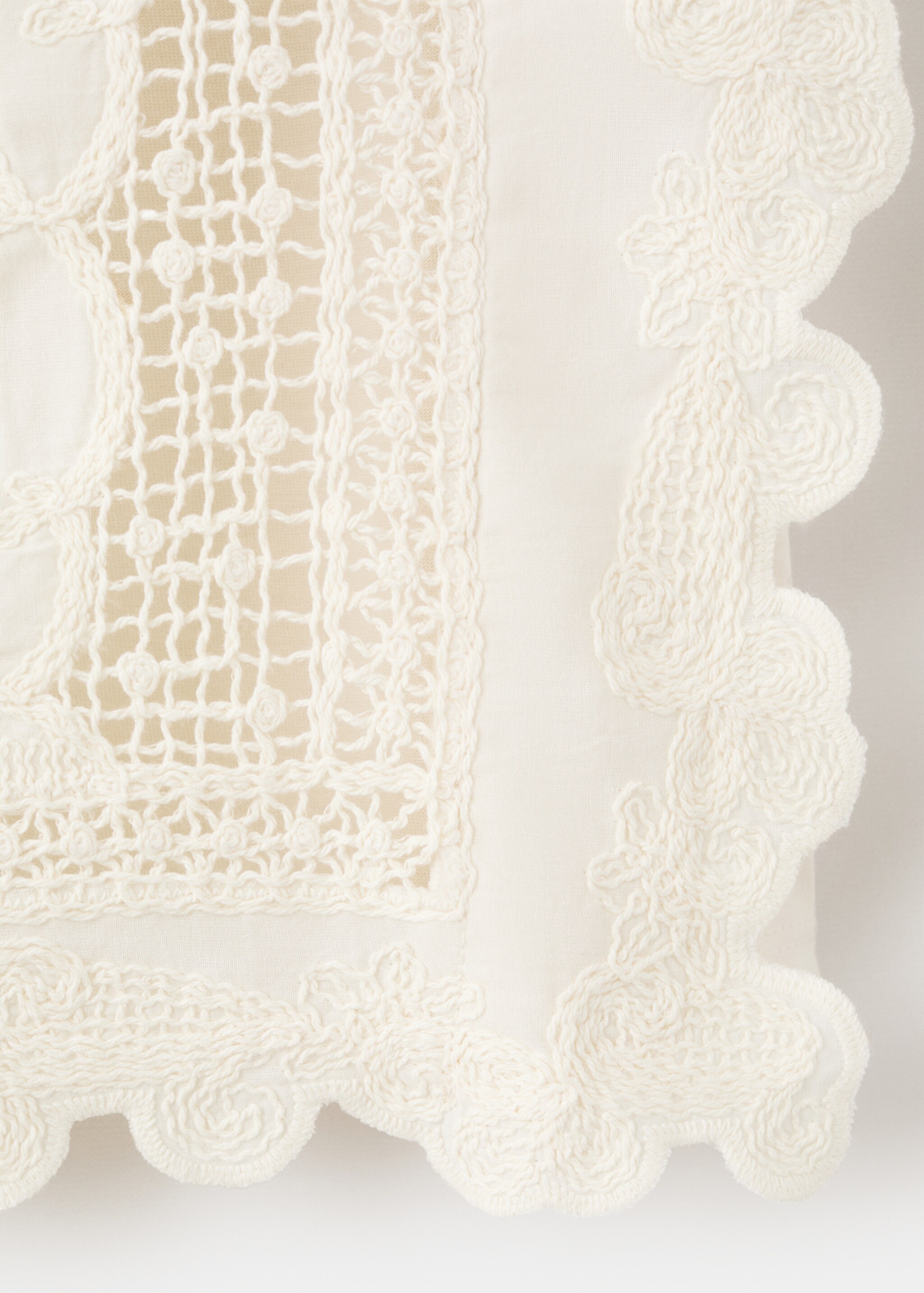 Top en coton avec détails brodés - Détail de l'article 0, Blanc cassé. Ref: 27017158-00.