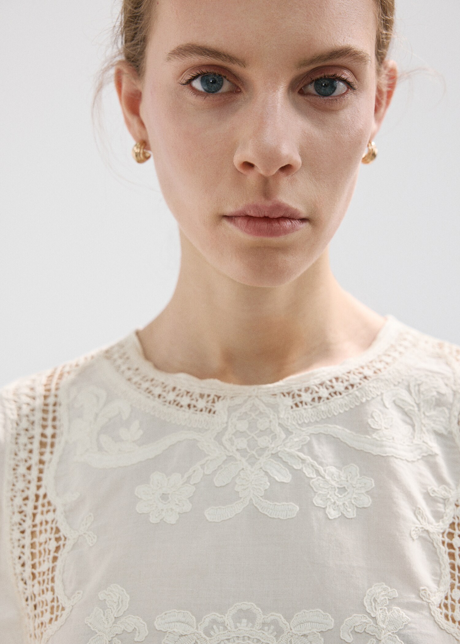 Top en coton avec détails brodés - Détail de l'article 1