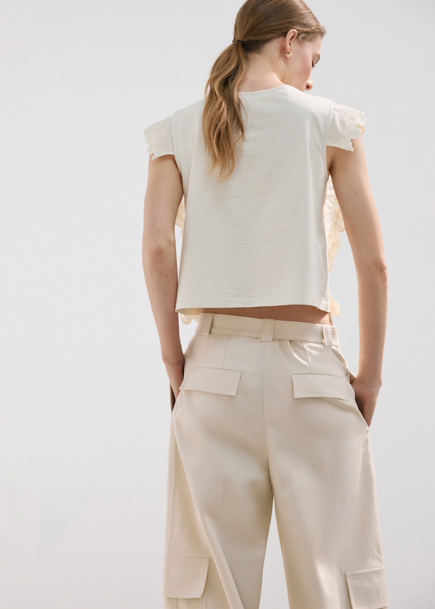 Top en coton avec détails brodés - Verso de l’article