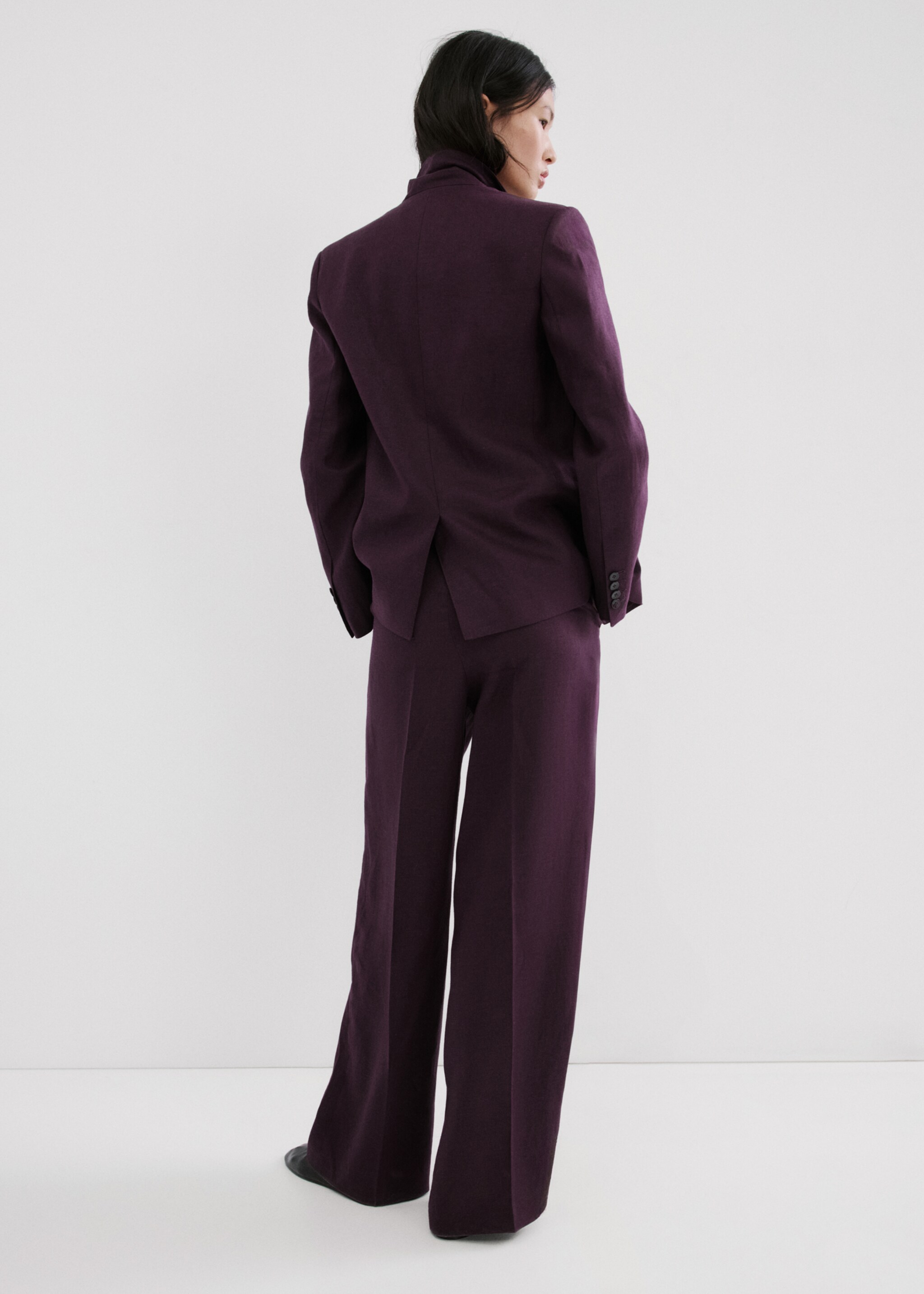 Pantalón traje recto lino - Reverso del artículo, Morado. Ref: 27017162-00.