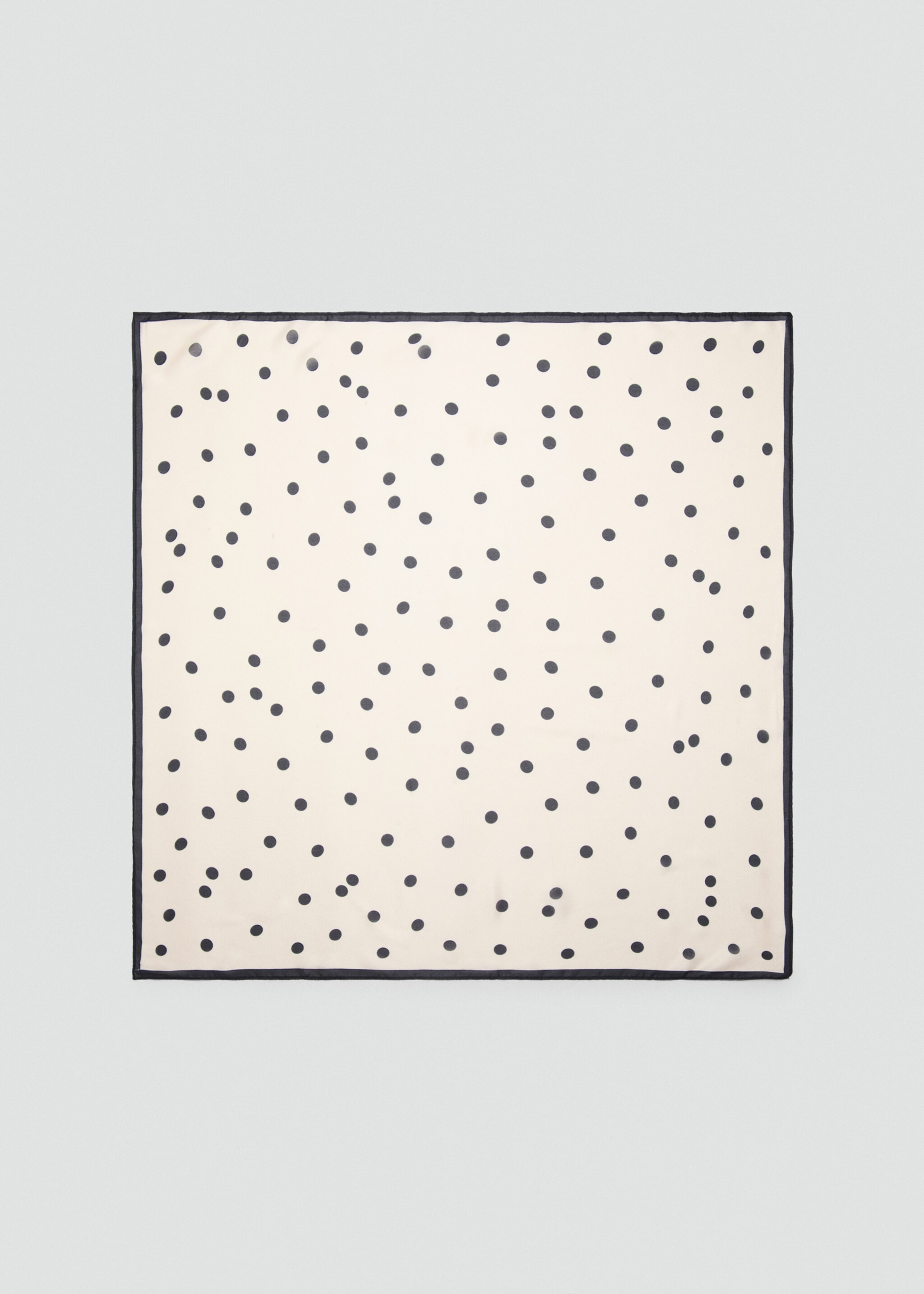 Satin check-print scarf - Article without model, Black. Ref: 27017787-00.