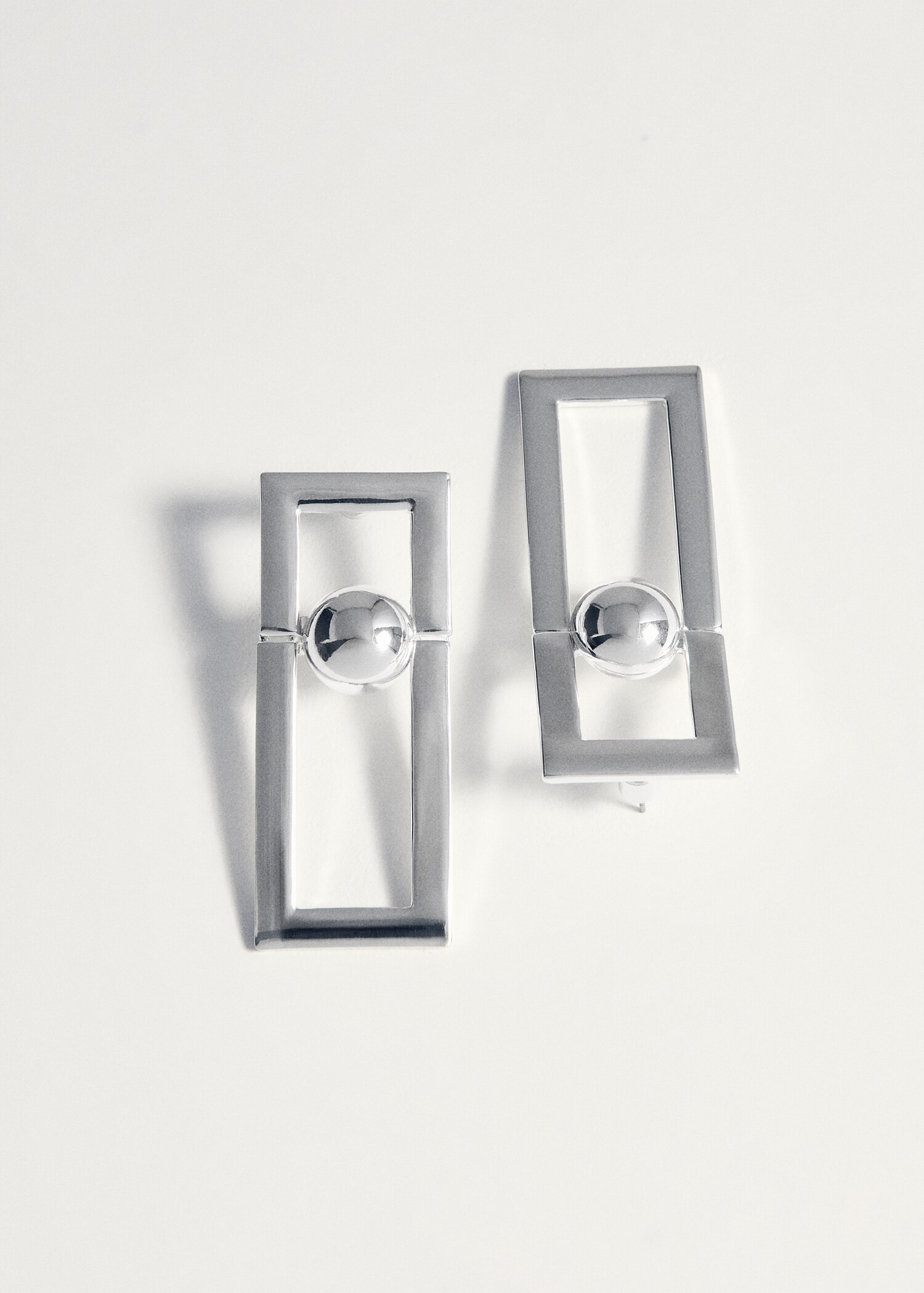 Metal pendants earrings - Details of the article 5