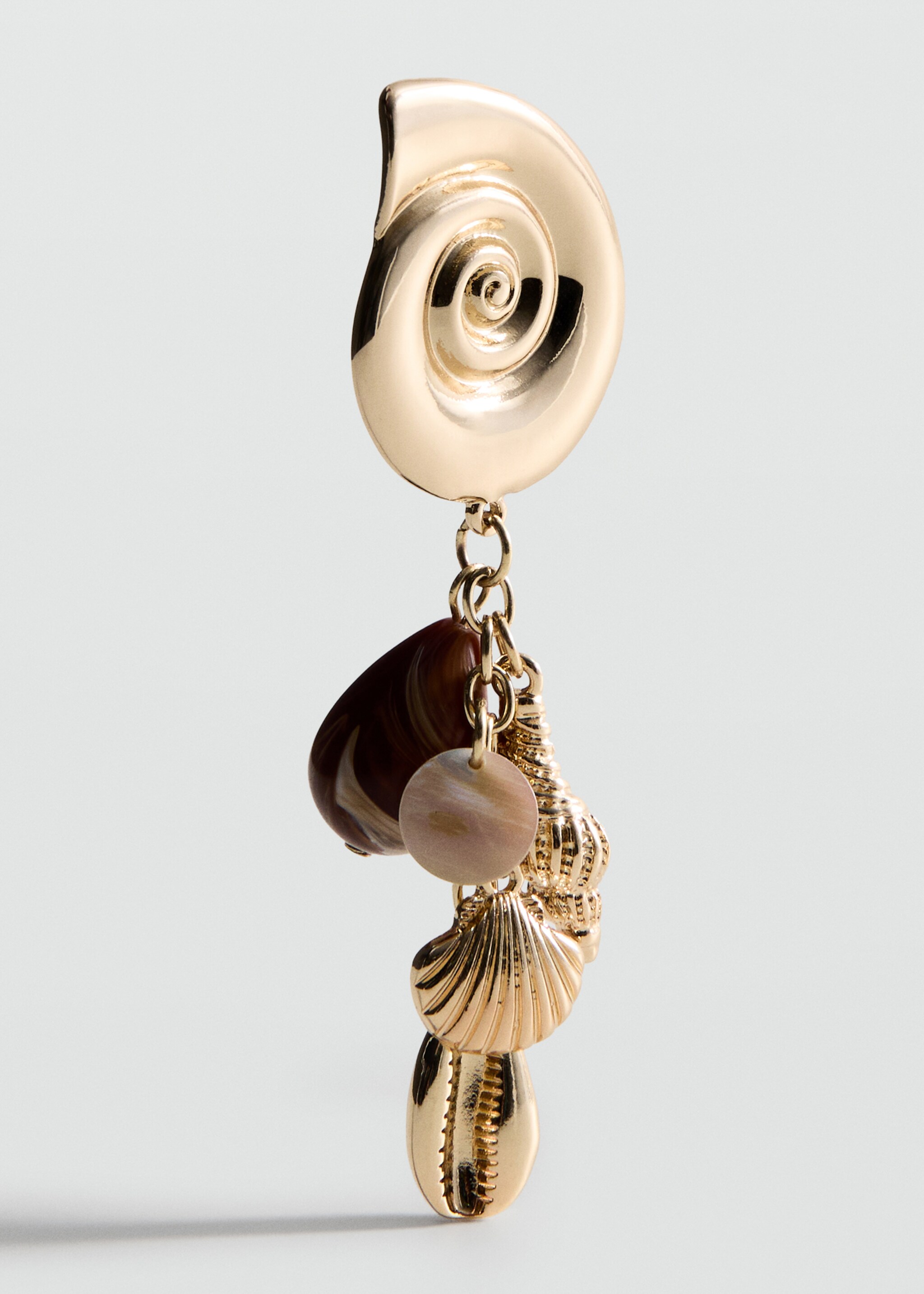 أقراط على شكل أصداف - تفاصيل المنتج 1, ذهبي. Ref: 27017797-00.