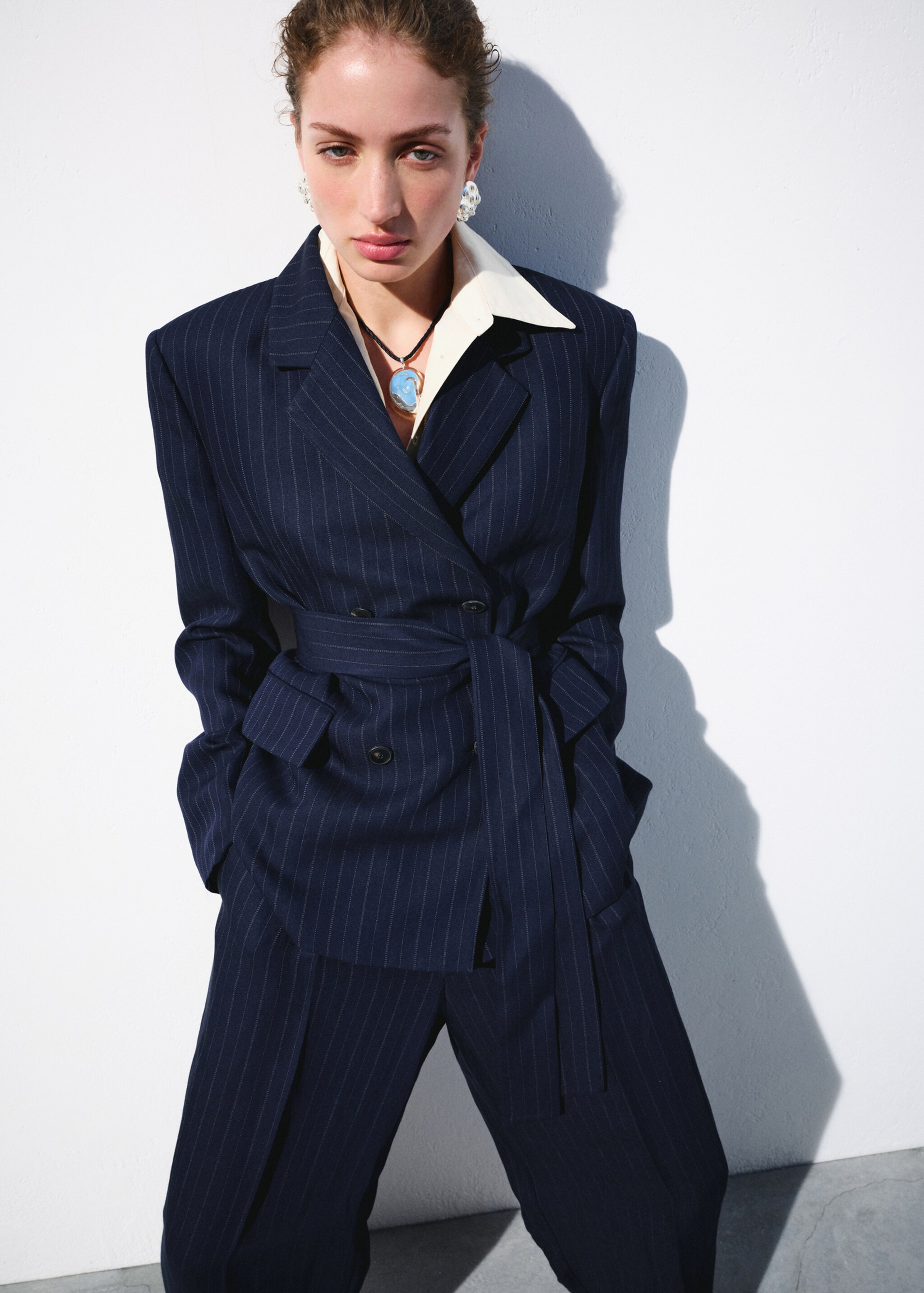 Pinstripe suit trousers - Details of the article 6, Navy. Ref: 27017802-00.