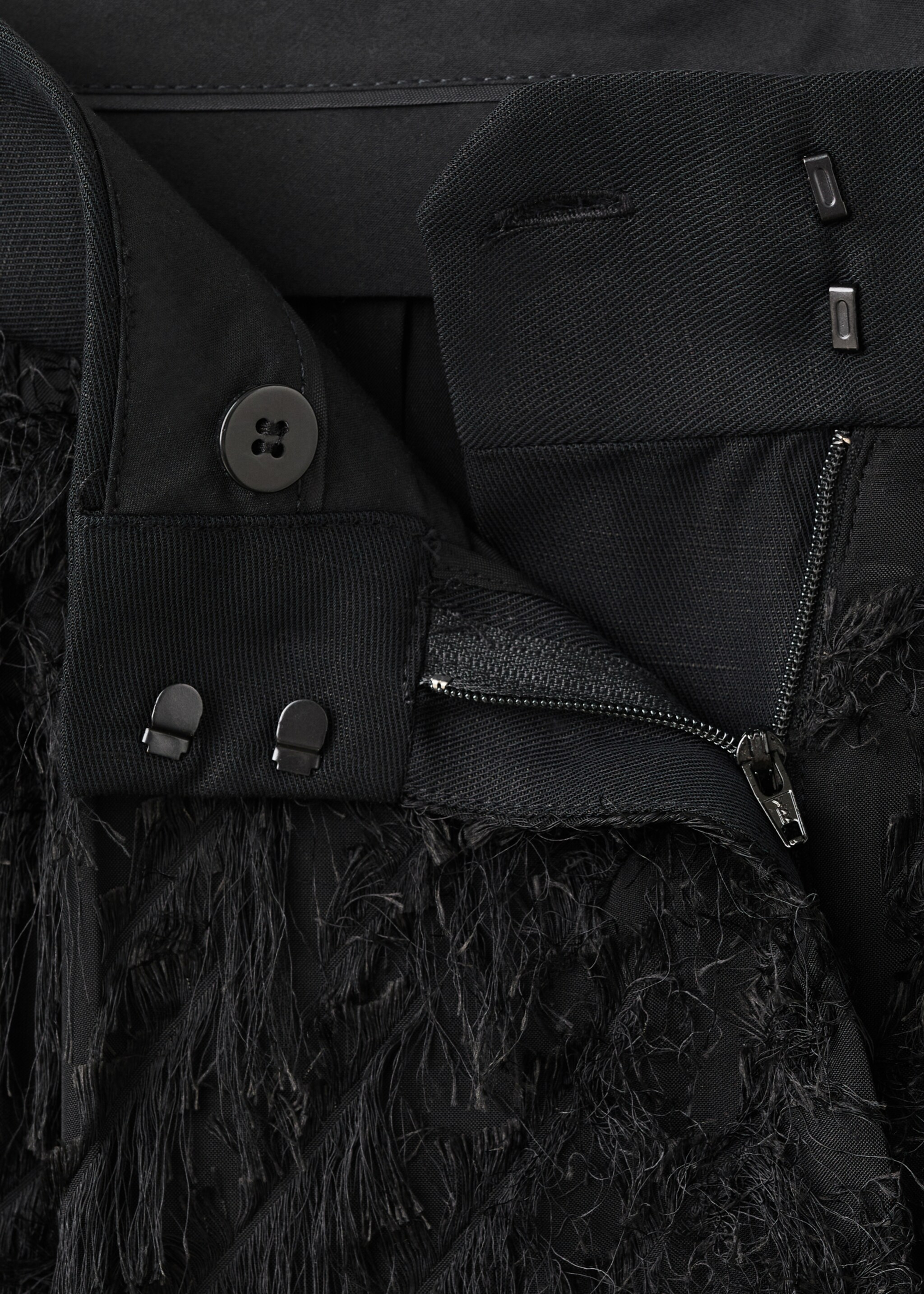 Pantalón recto hilos - Detalle del artículo 8, Negro. Ref: 27017804-00.