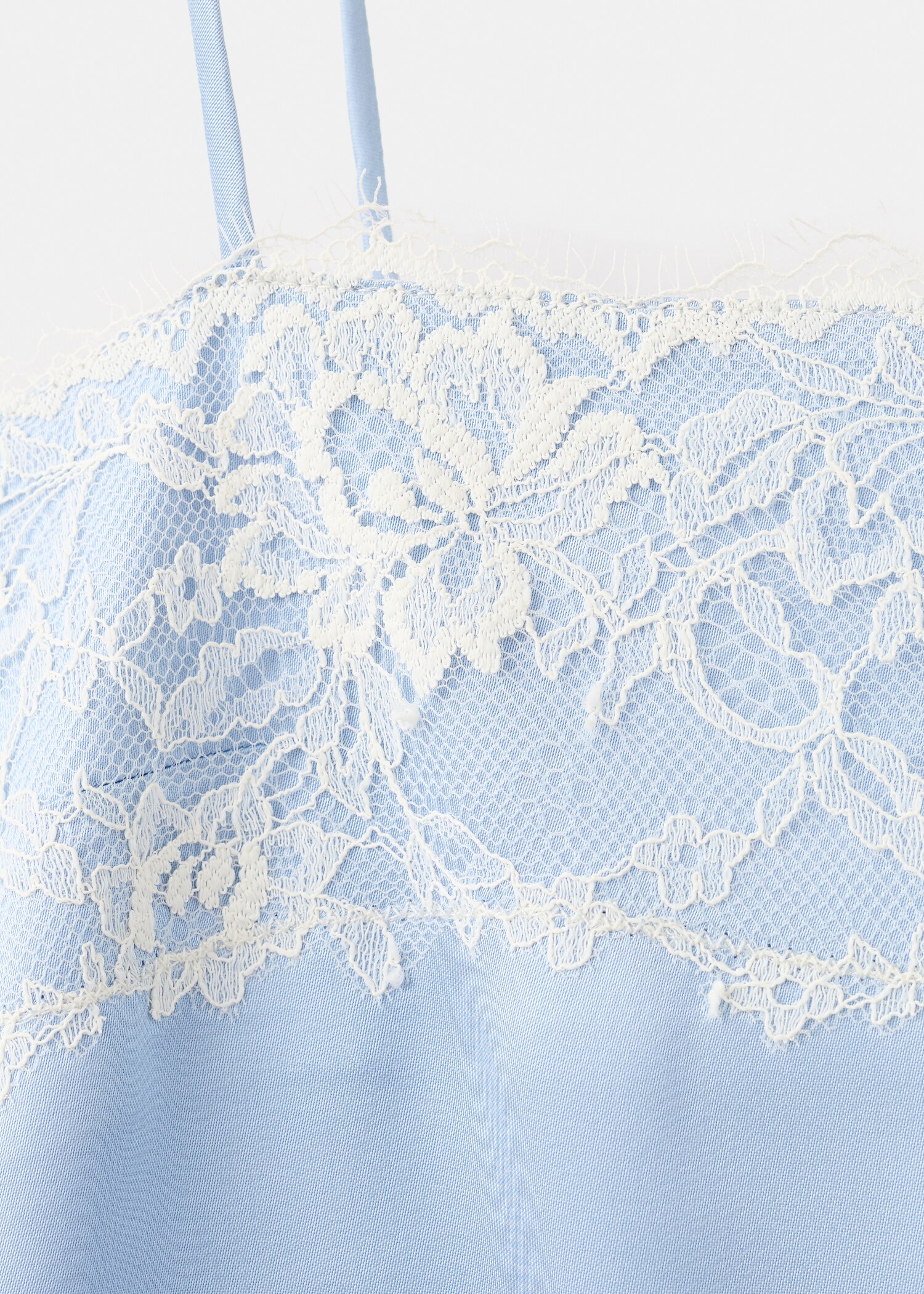 Robe lingerie en dentelle - Détail de l'article 8
