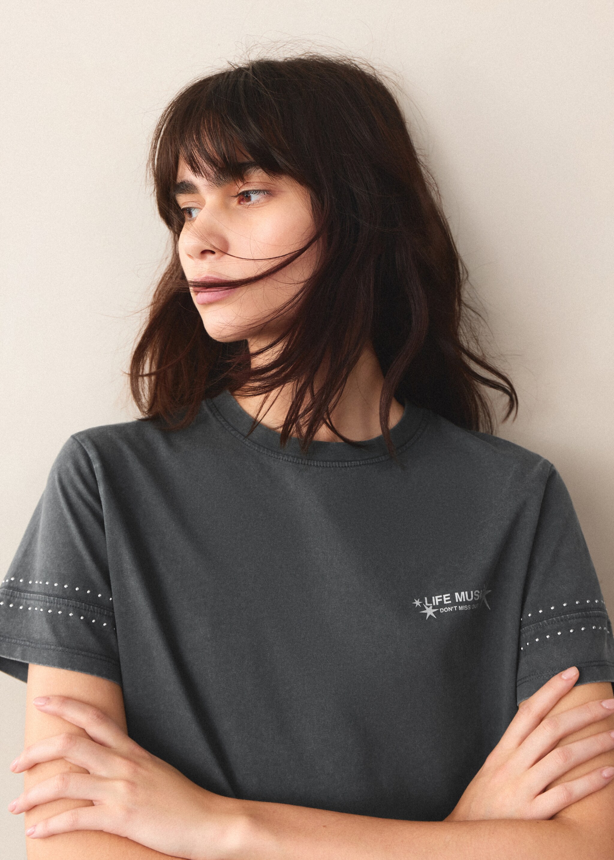 Camiseta estampada strass - Detalle del artículo 1, Gris antracita. Ref: 27017910-00.