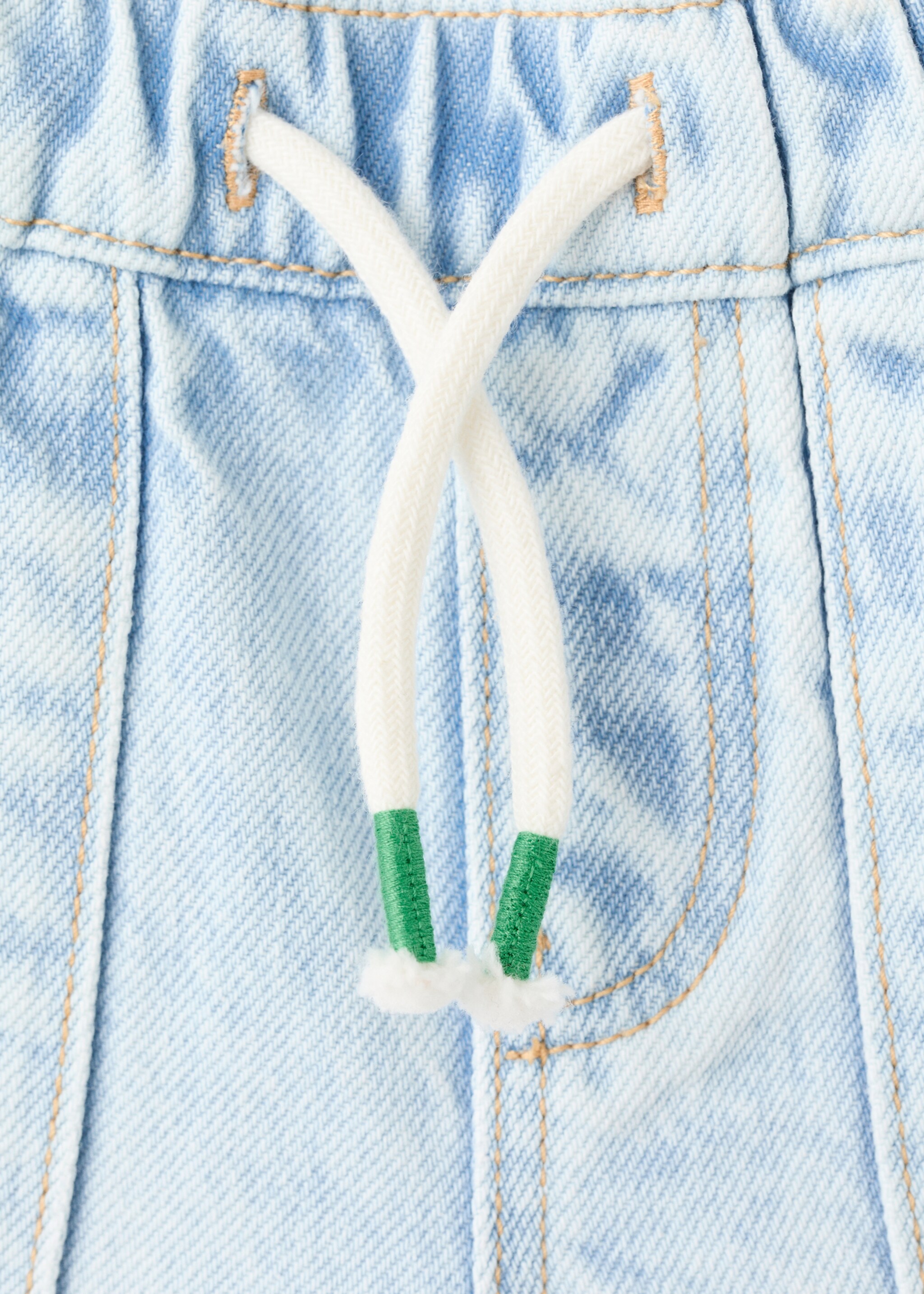 Denim bermuda shorts with drawstring - Details of the article 8, Light Blue. Ref: 27017911-00.