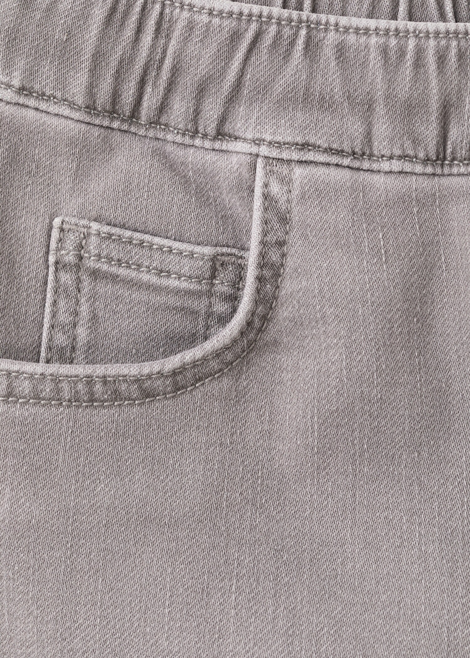 Denim shorts with an elasticated waistband - Details of the article 0