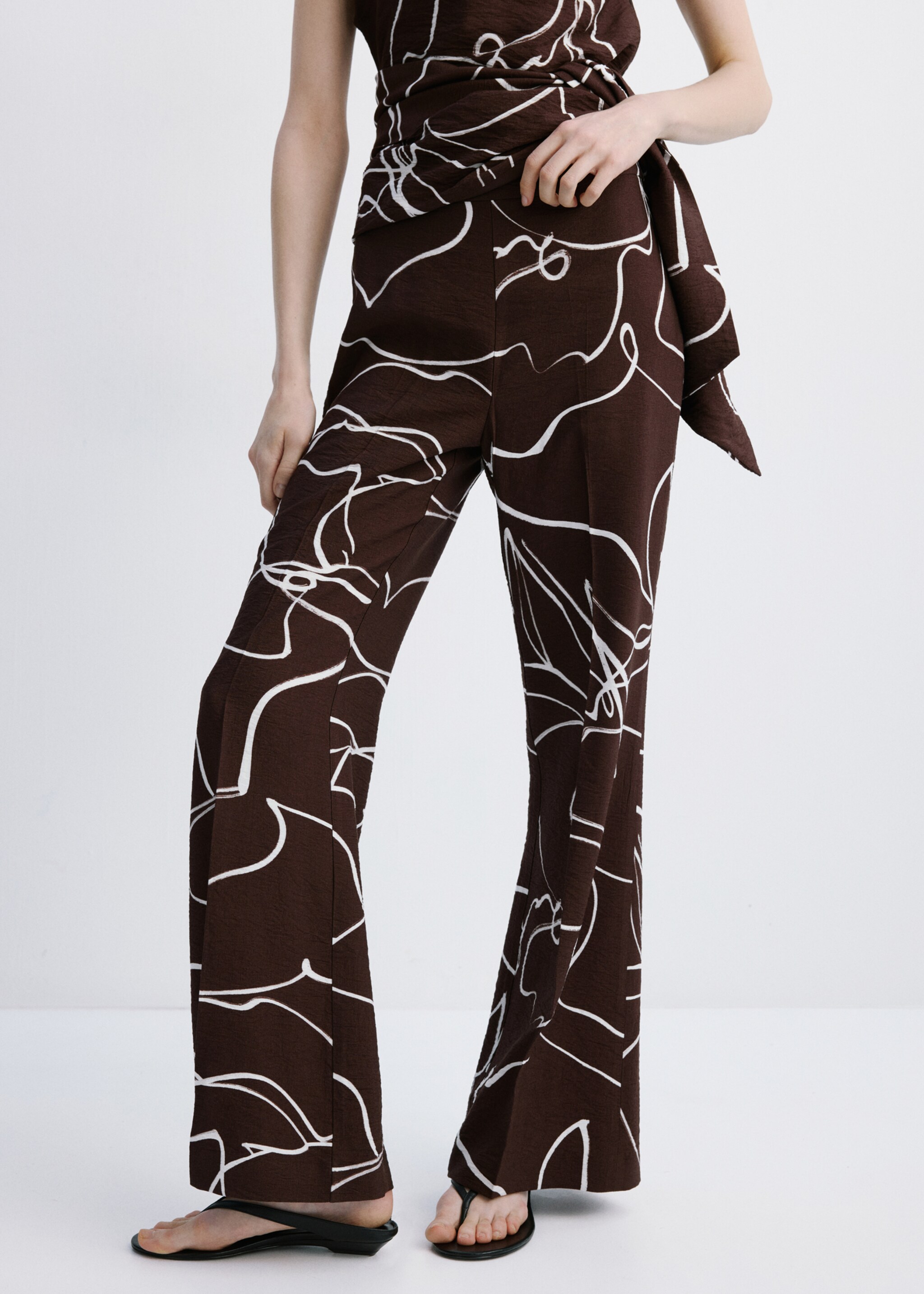 Wide leg printed trousers - Medium plane, Brown. Ref: 27017945-00.