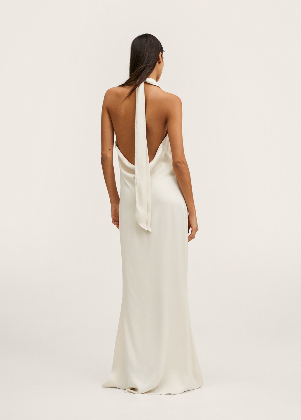 Robe dos nu